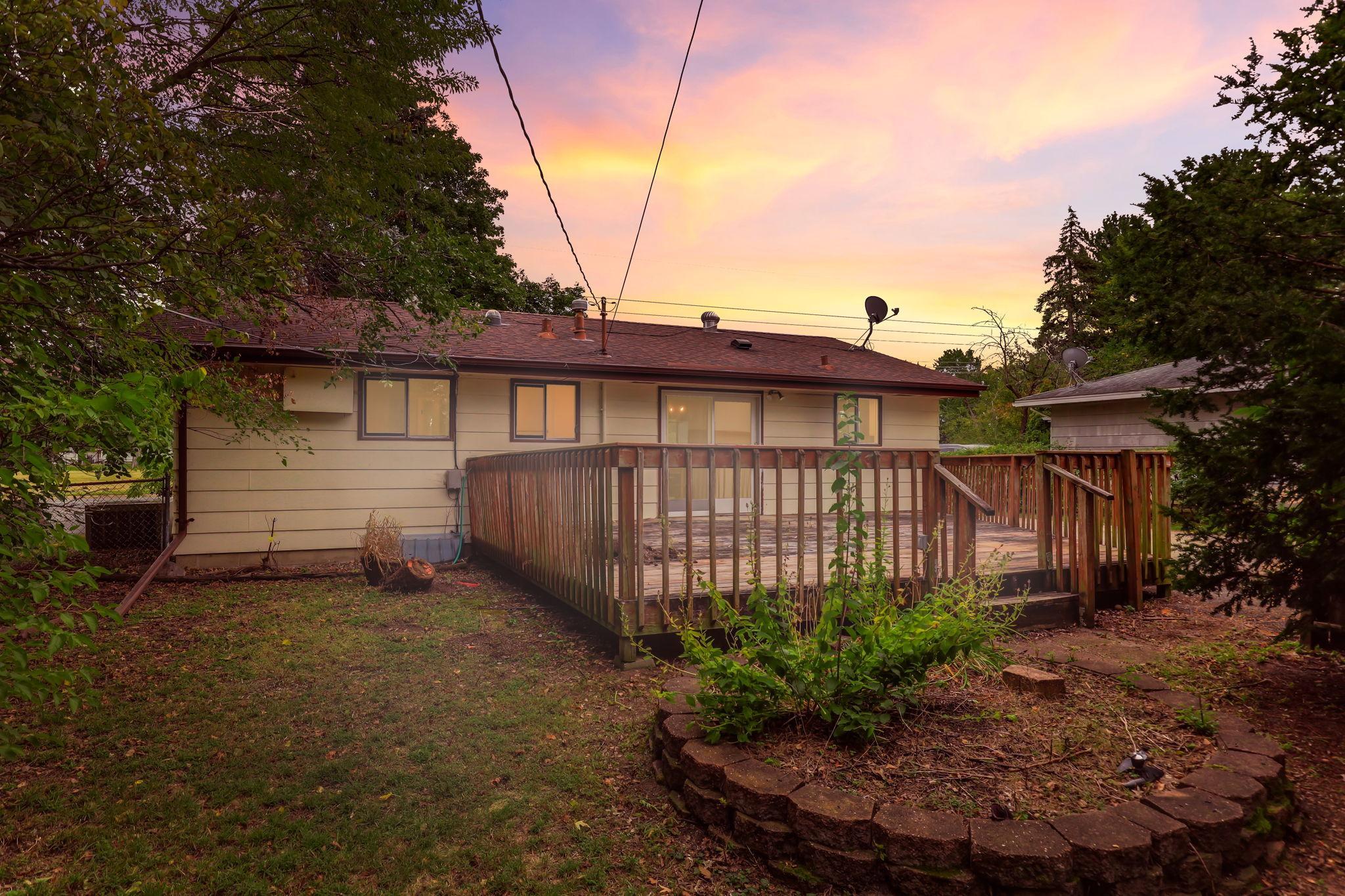9330 Park Avenue S Property Photo 31