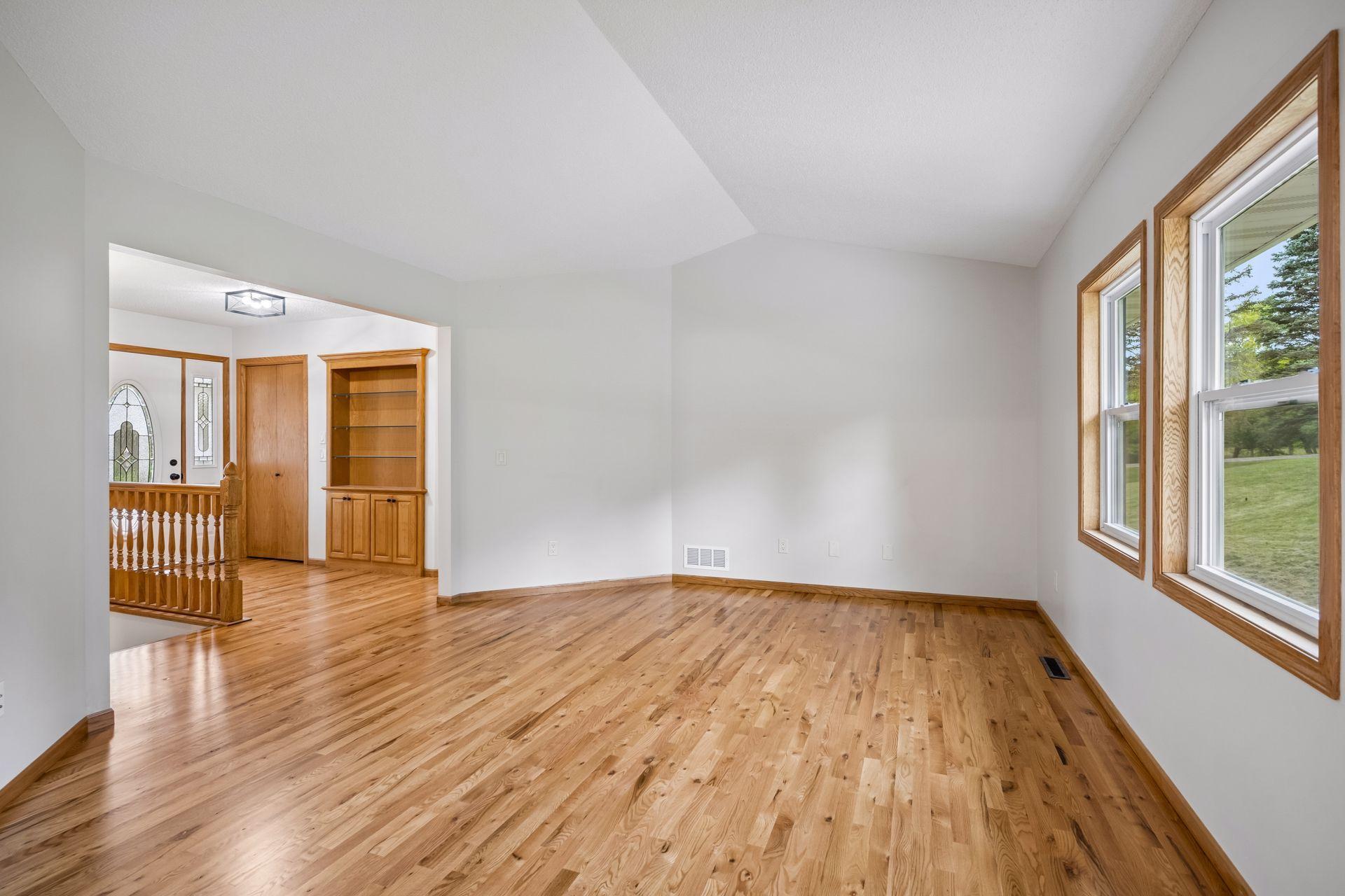 2485 Hamlin Avenue Se Property Photo 11