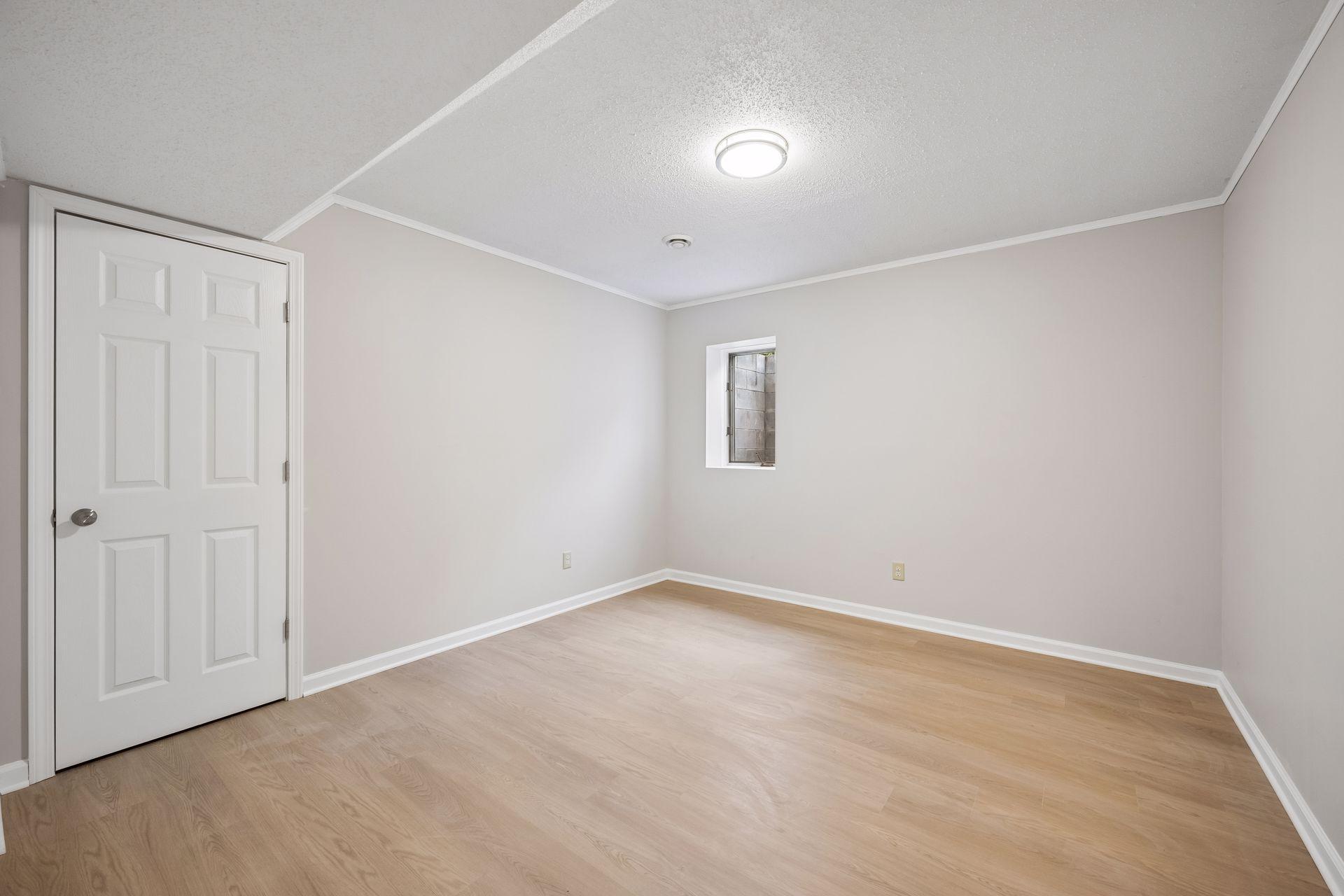 2485 Hamlin Avenue Se Property Photo 23