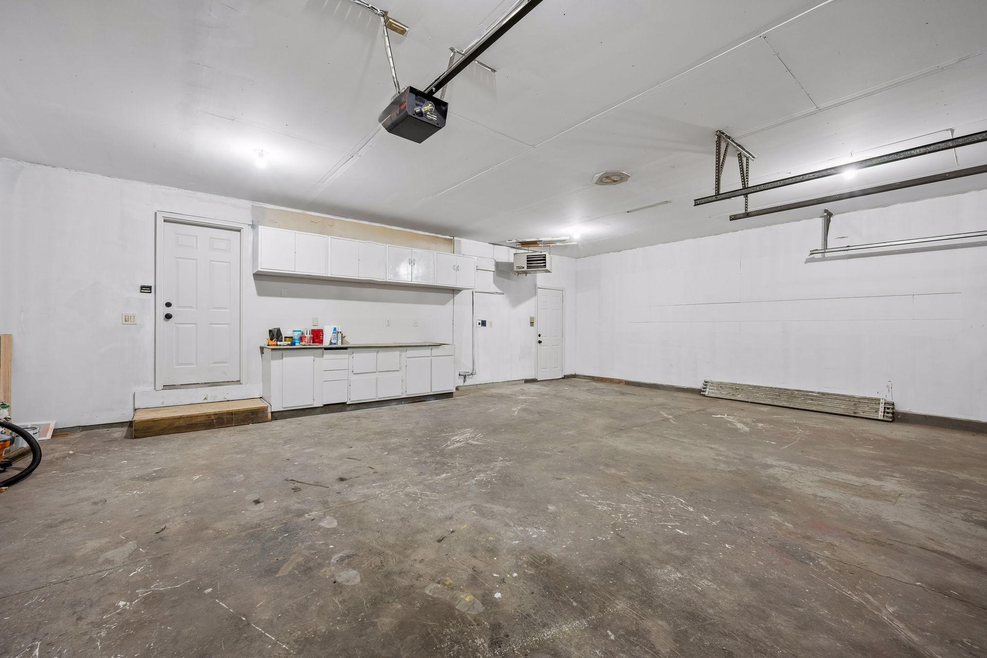 2485 Hamlin Avenue Se Property Photo 26