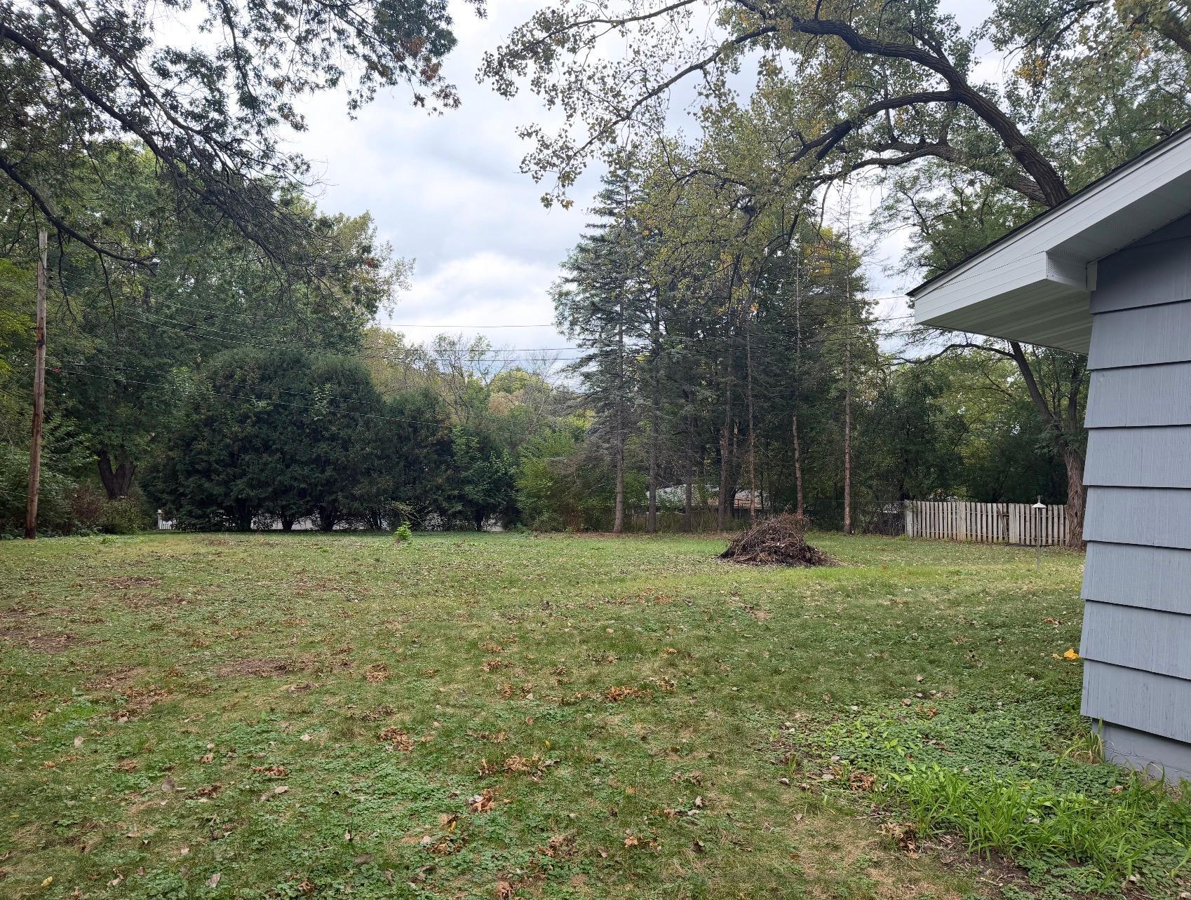 4040 Merriam Road Property Photo 2