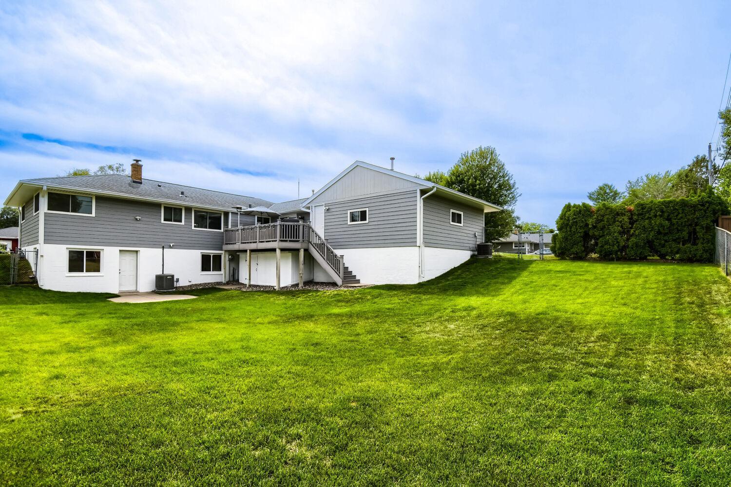 227 Dawn Avenue Property Photo 36
