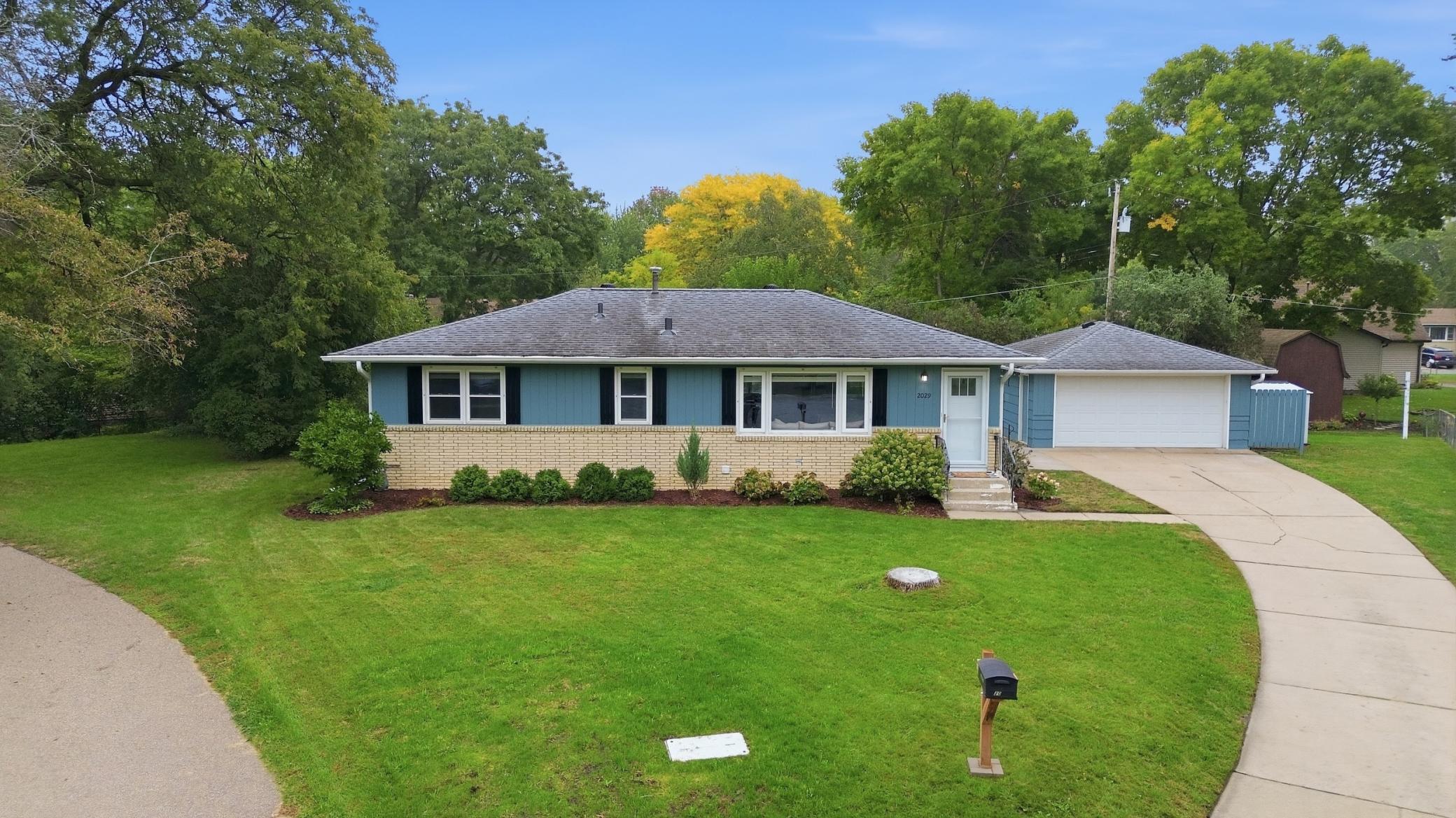 2029 Opal Place Property Photo 2