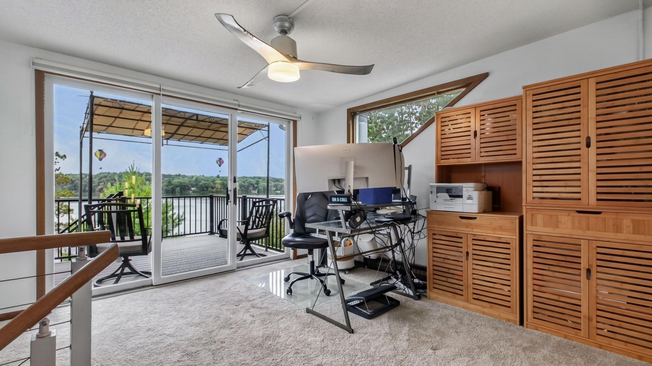 5565 N Shore Drive Property Photo 14