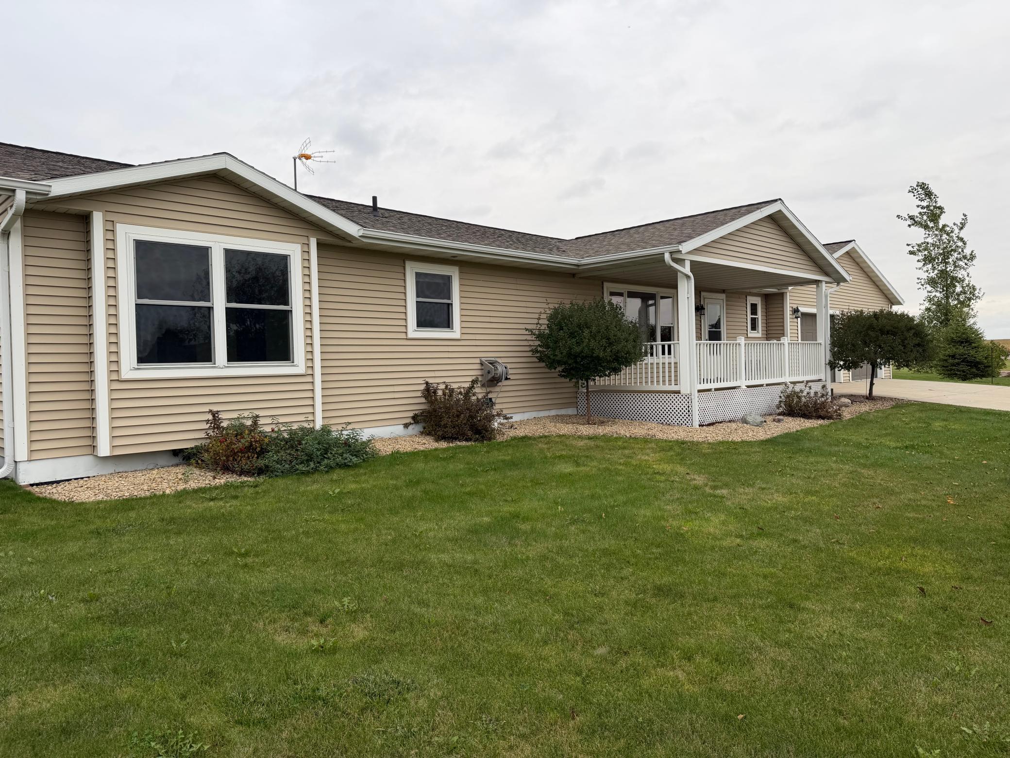 101 8th Street S Property Photo 3