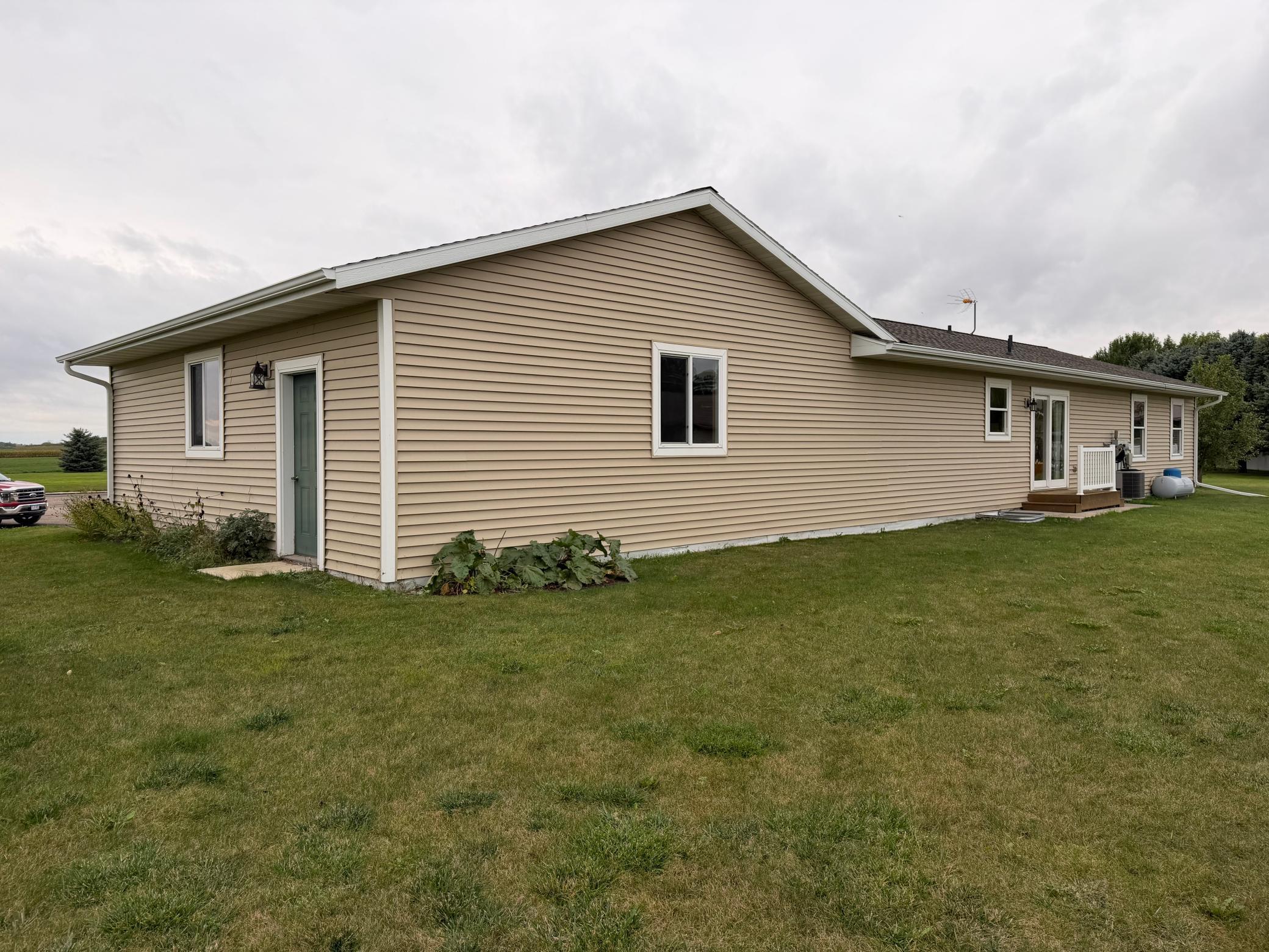 101 8th Street S Property Photo 5