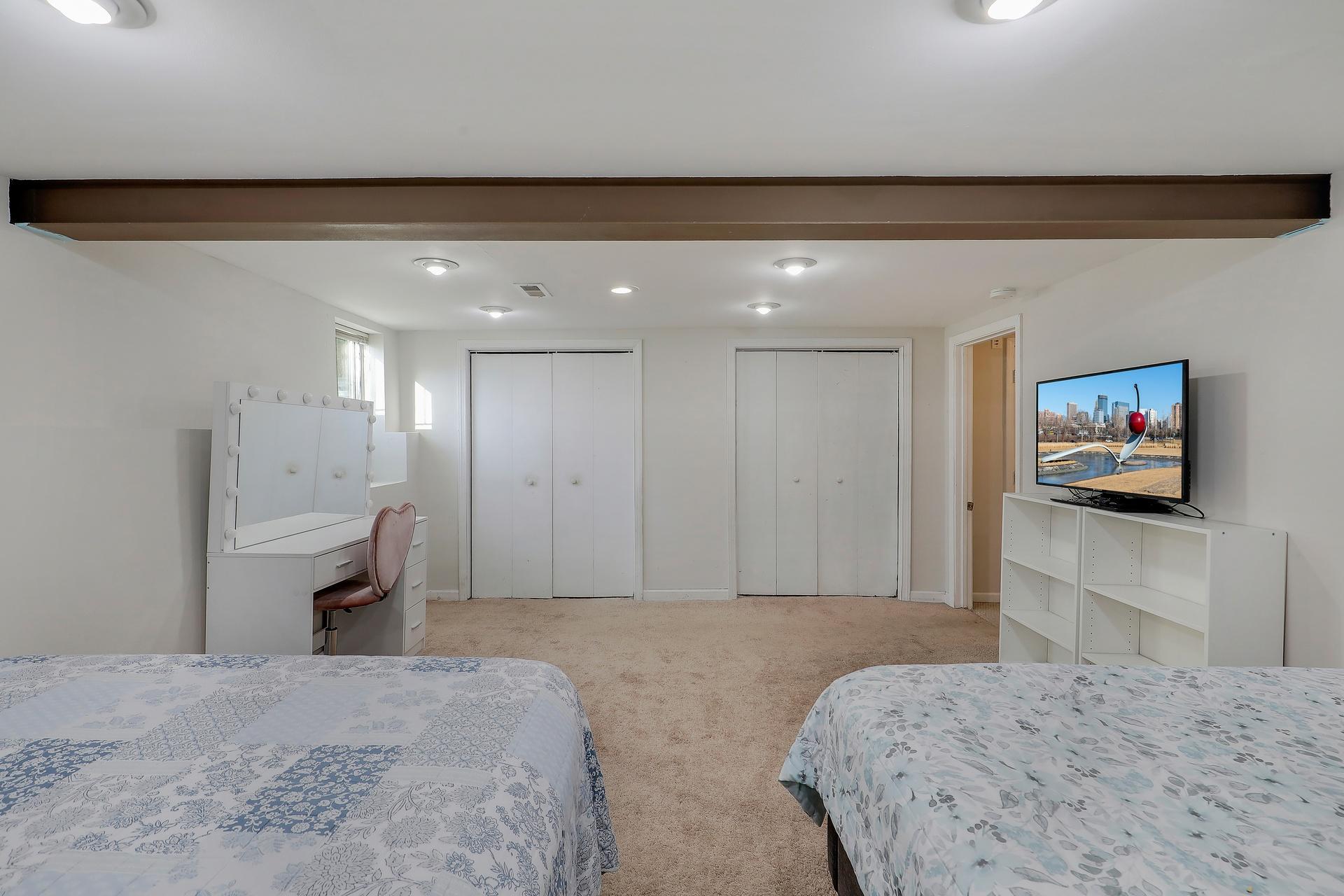 1322 Reaney Avenue Property Photo 19