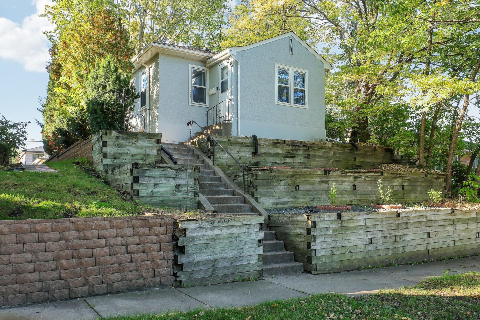 1322 Reaney Avenue Property Photo 28