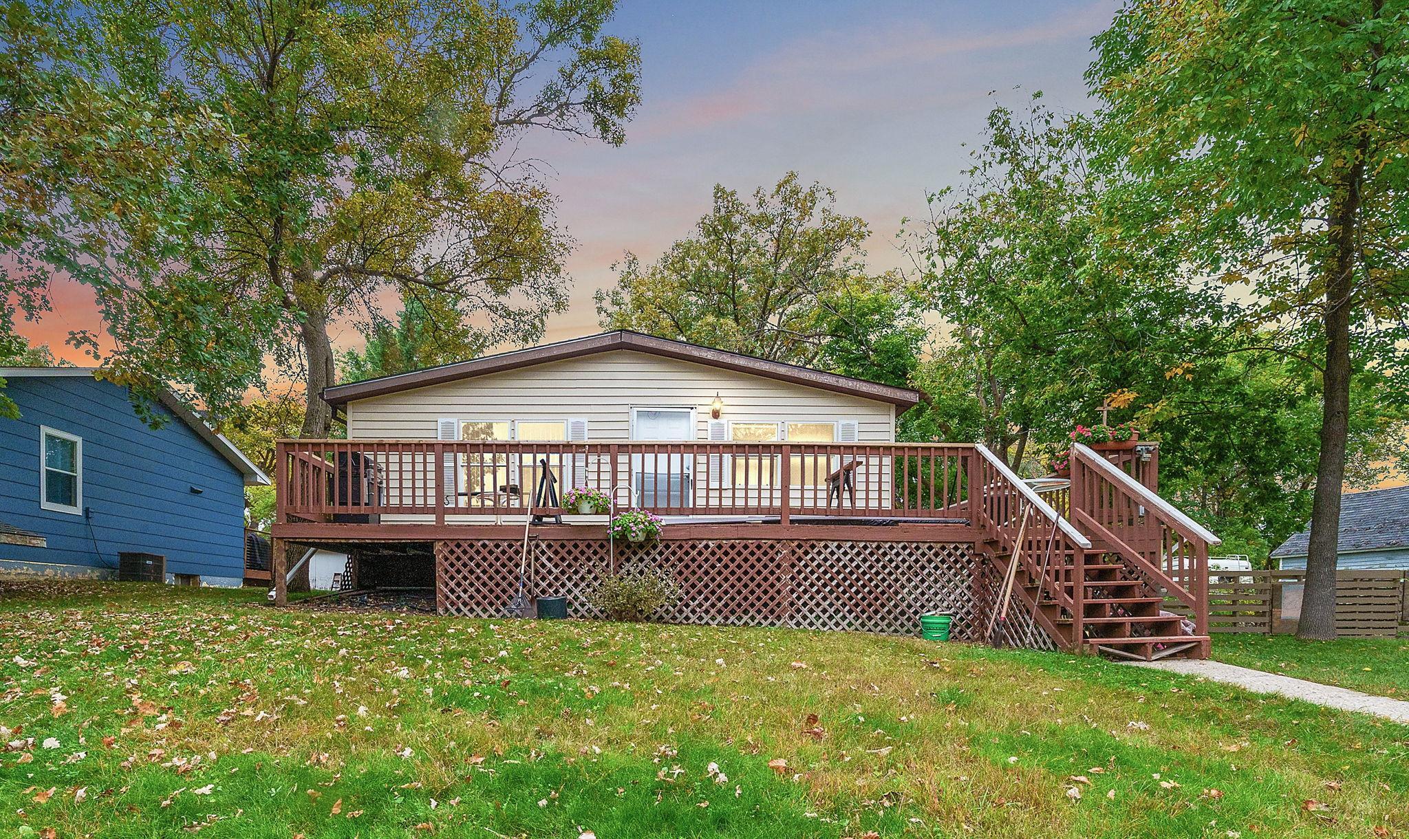 612 Temple Street Property Photo 1