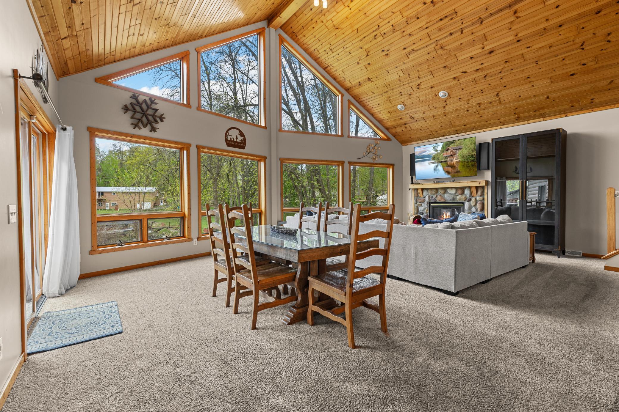 6454 Flying Jib Property Photo 1