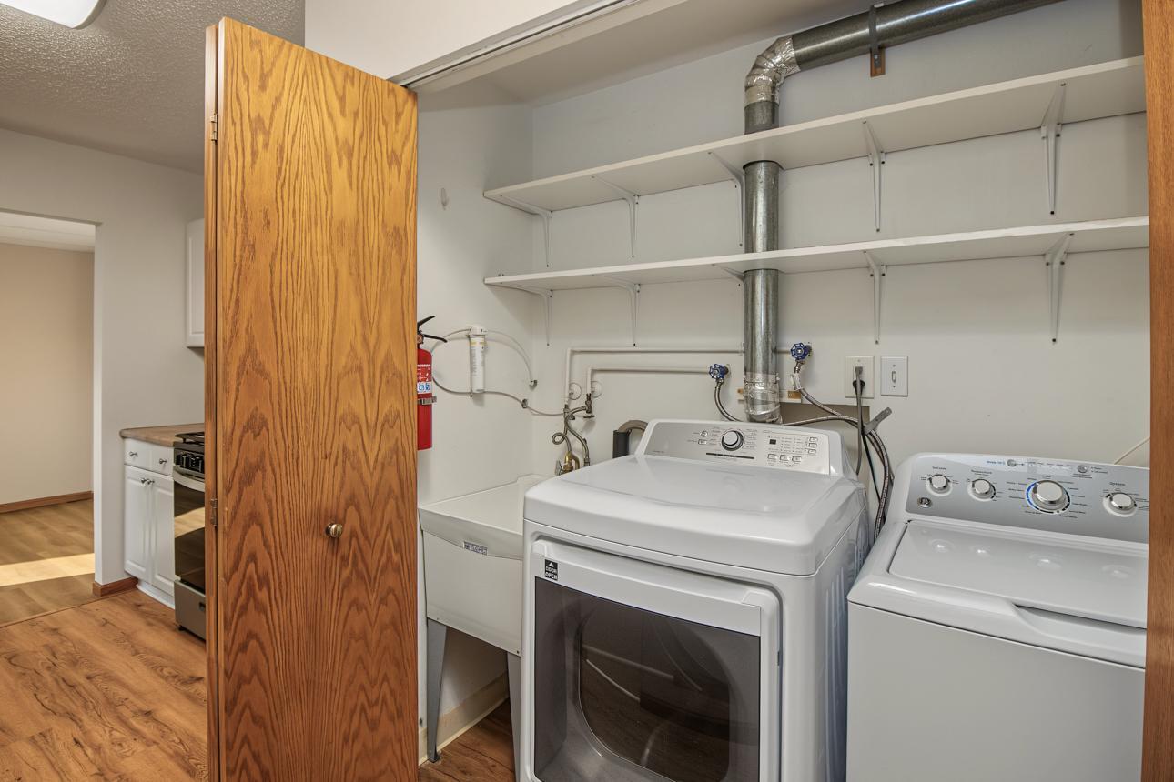 1381 Easter Lane Property Photo 14