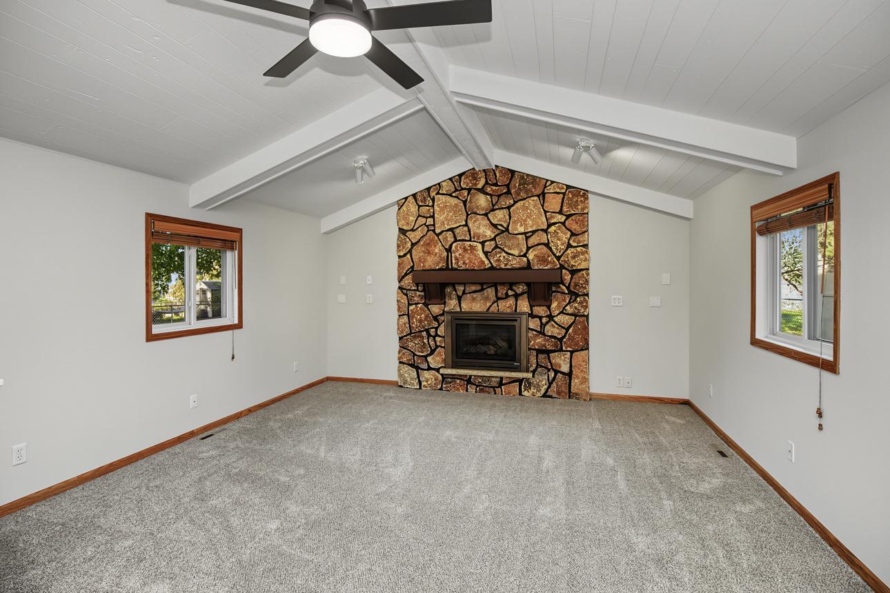 1381 Easter Lane Property Photo 15