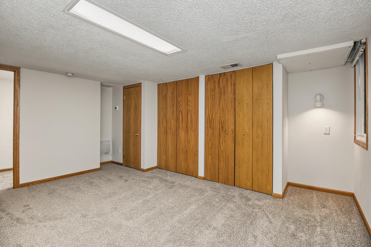 1381 Easter Lane Property Photo 21