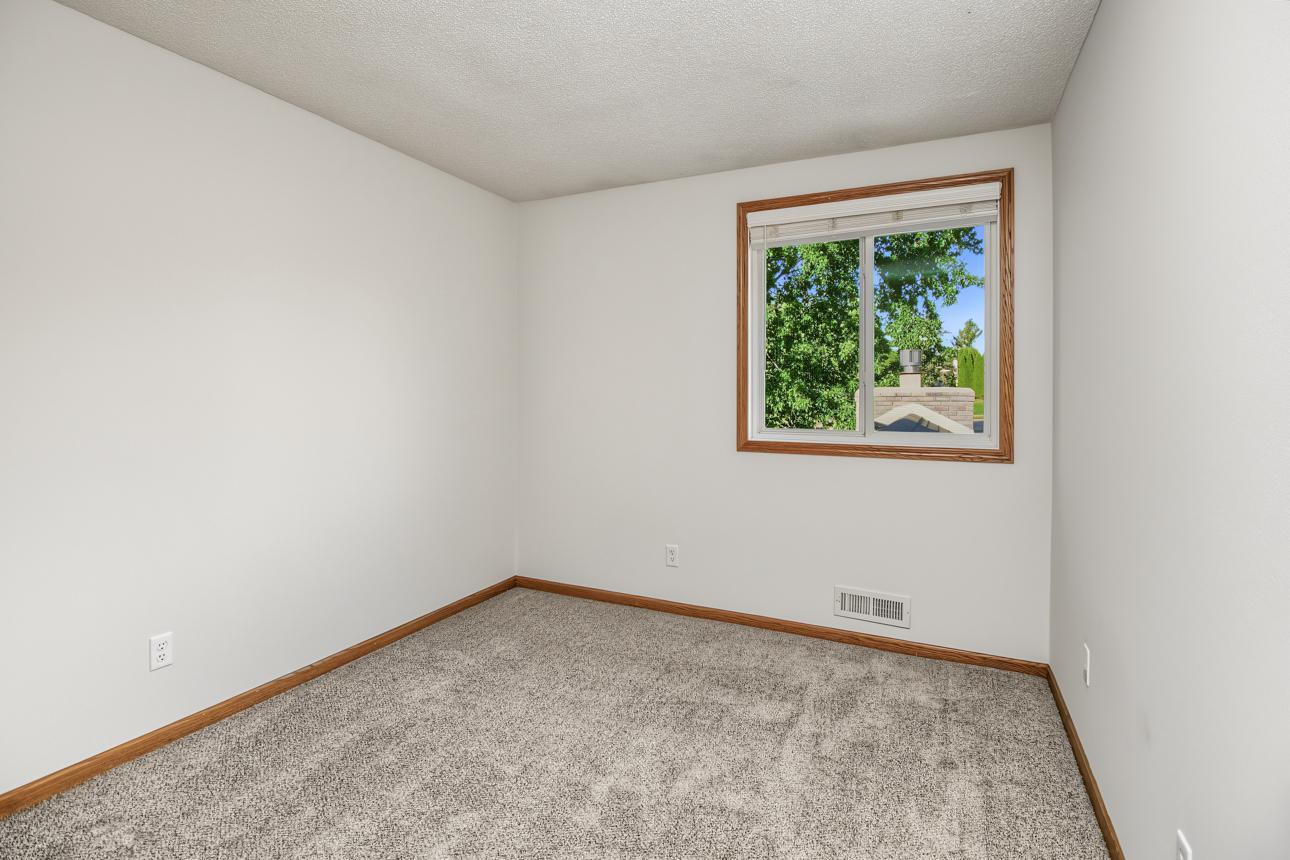 1381 Easter Lane Property Photo 25