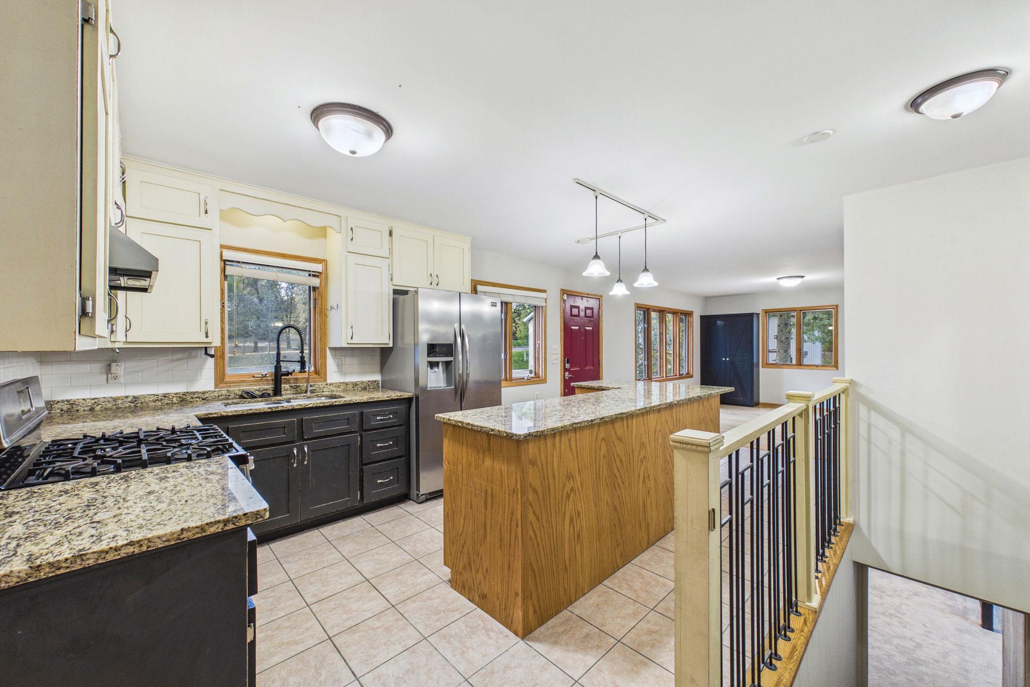 13385 207th Avenue Nw Property Photo 8