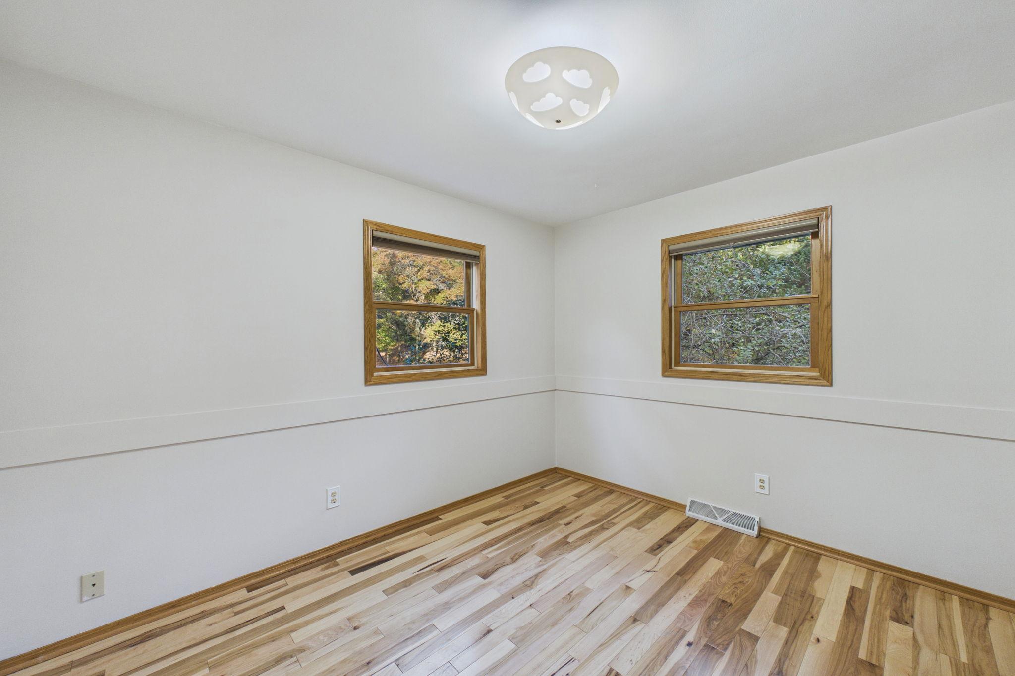 13385 207th Avenue Nw Property Photo 11