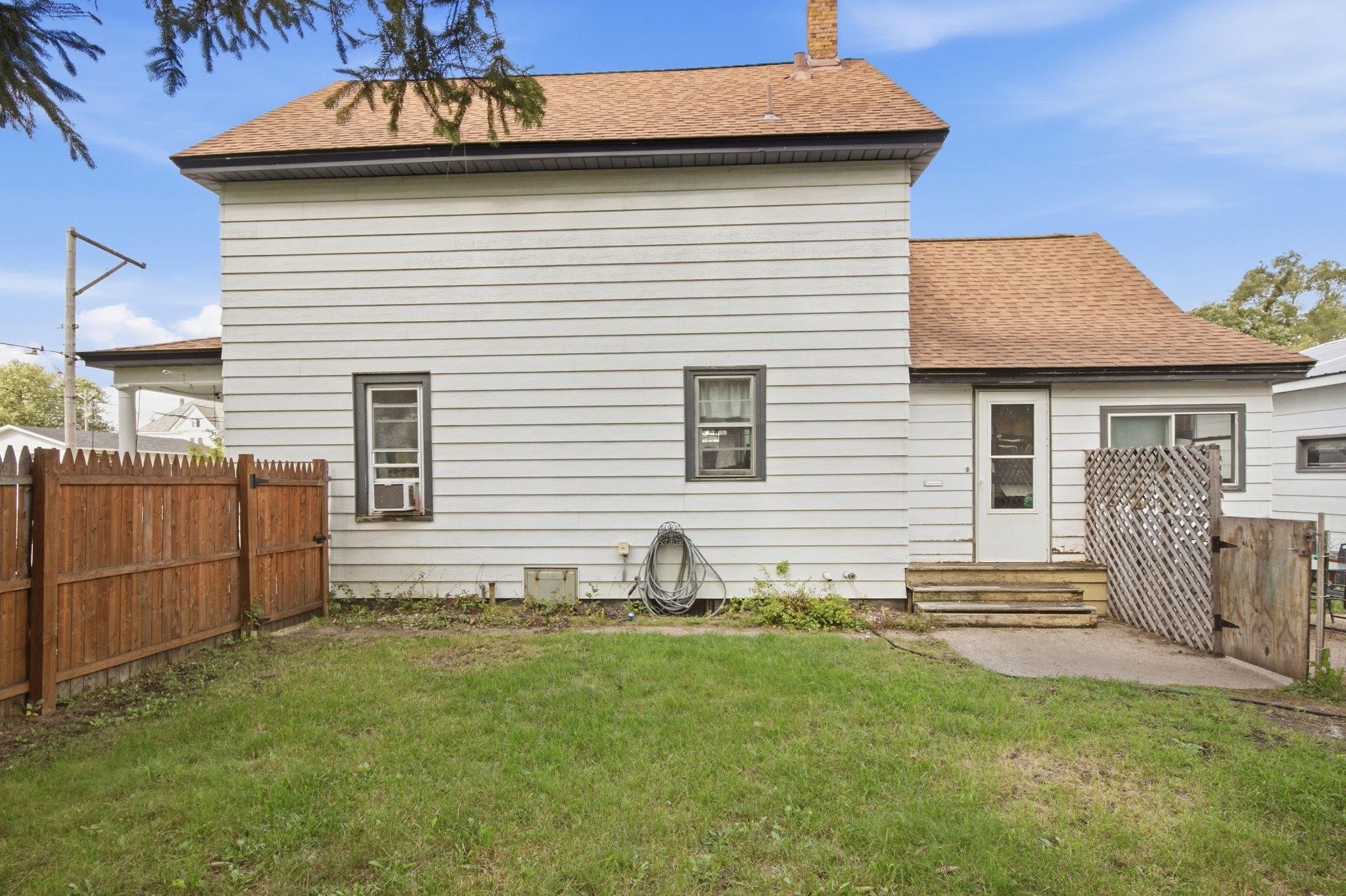 624 7th Avenue N Property Photo 23