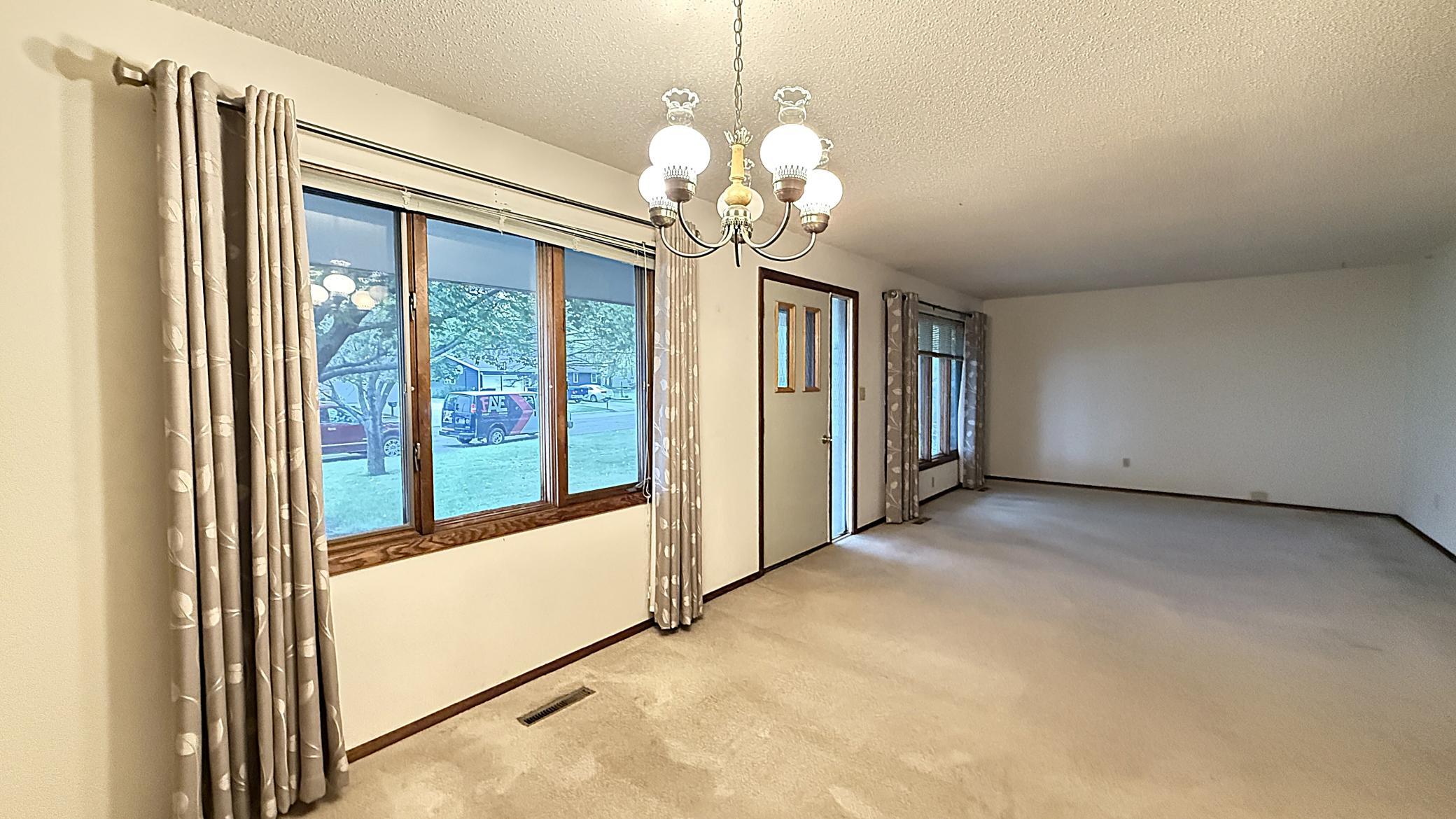 411 Chavis Drive Property Photo 6