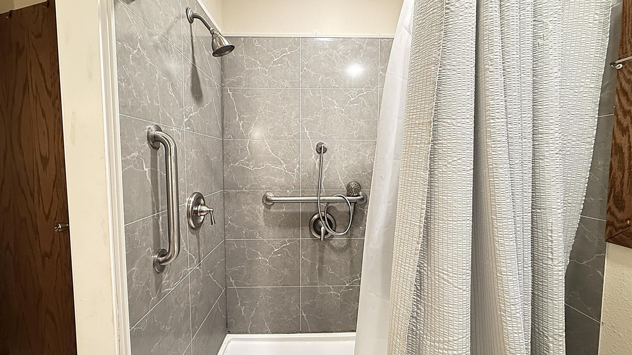 411 Chavis Drive Property Photo 11