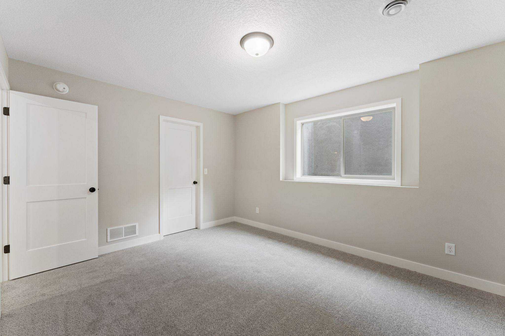 7624 22nd Avenue E Property Photo 40
