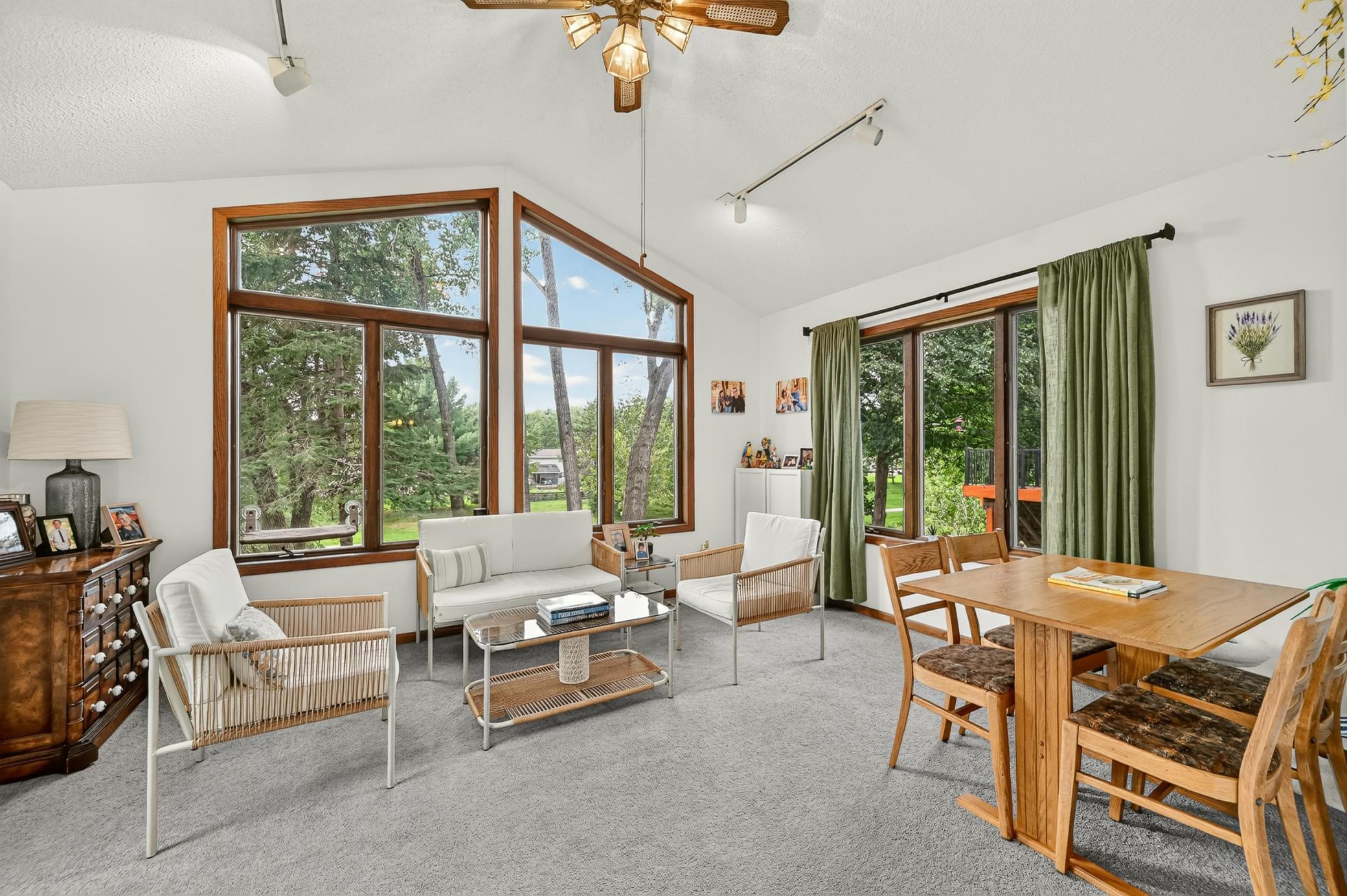 422 Chalet Drive Nw Property Photo 23