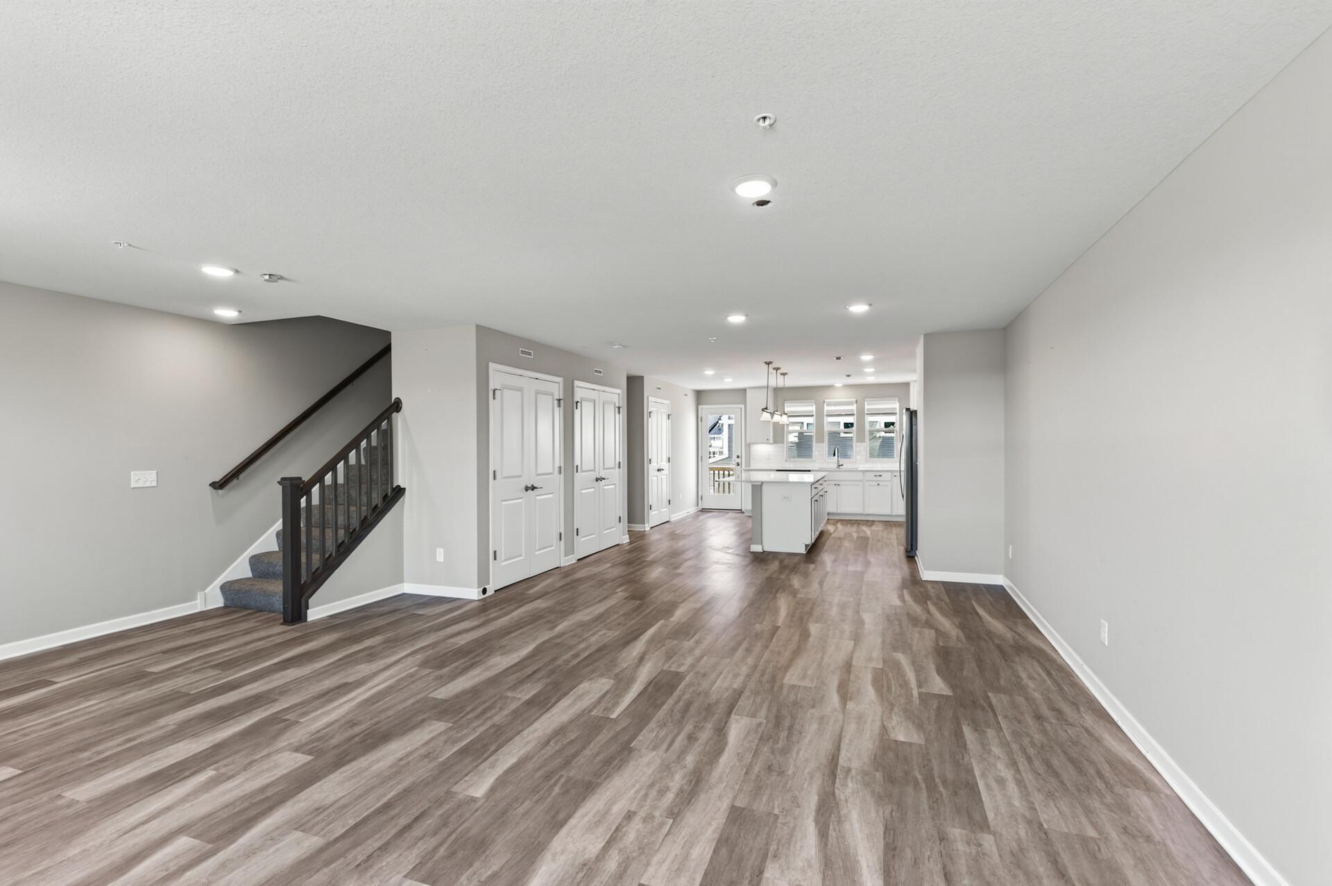 2531 Paddock Path Property Photo 8