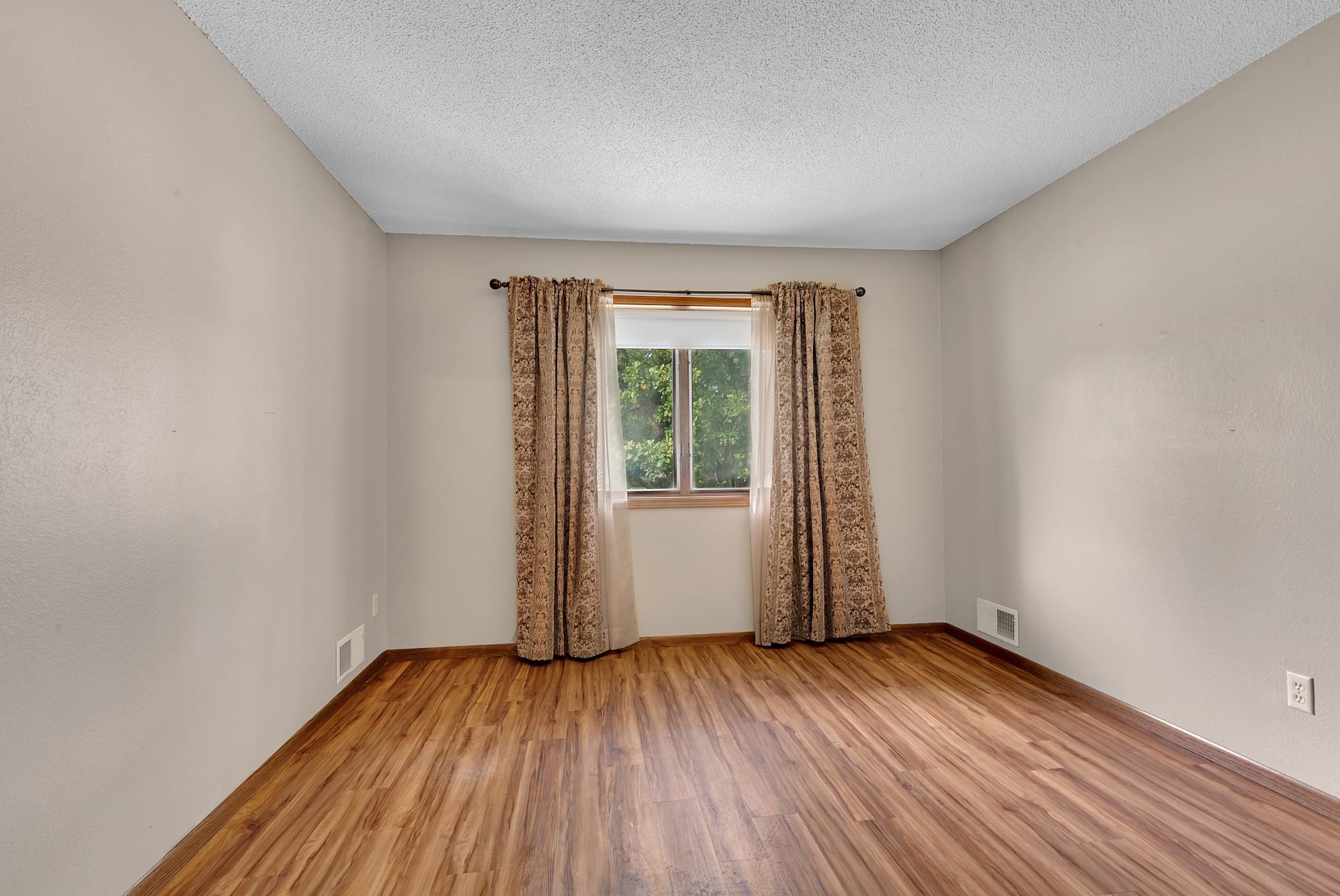 1582 14th Street Se Property Photo 16