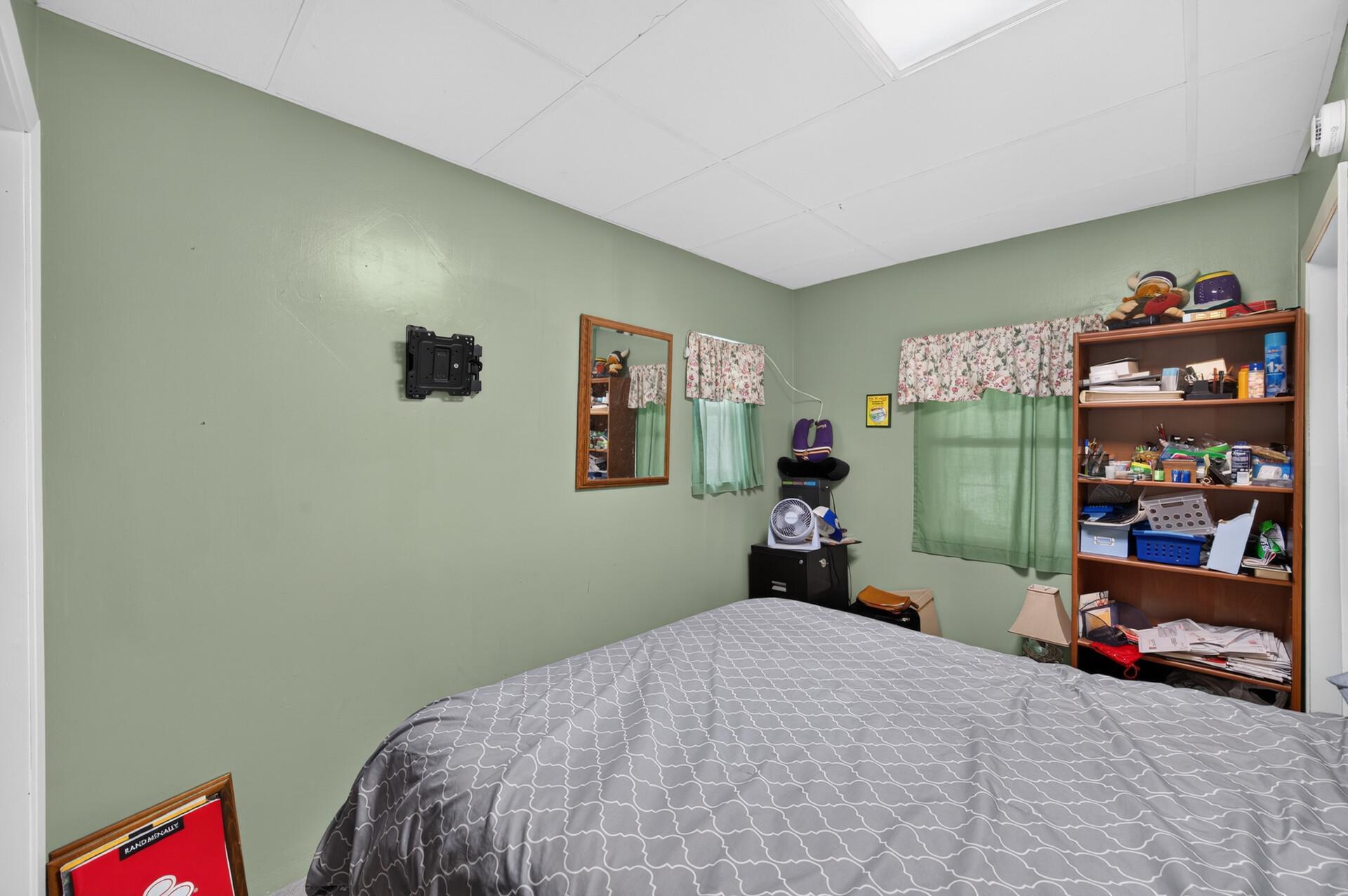 423 Greeley Street N Property Photo 13