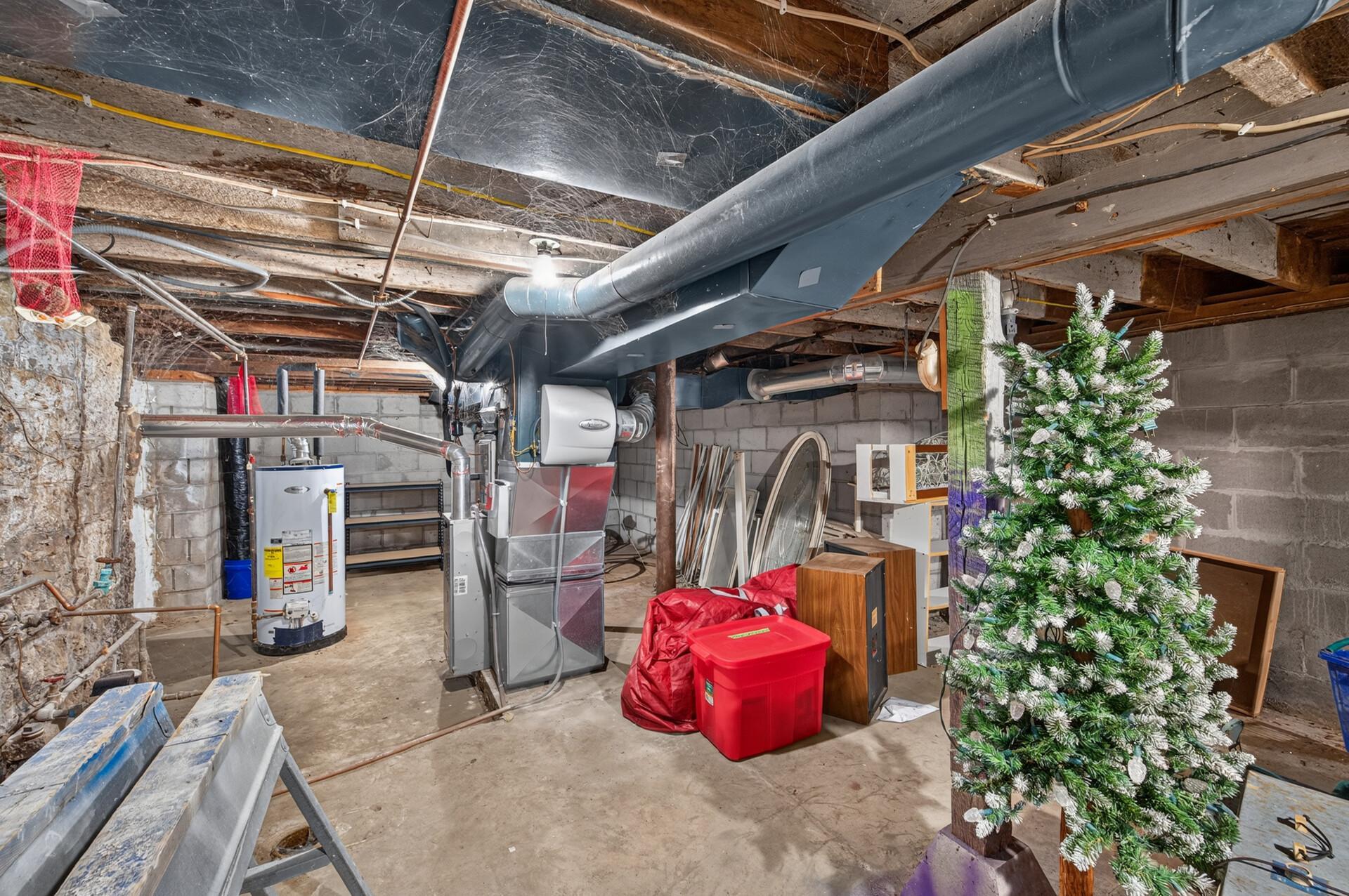 423 Greeley Street N Property Photo 23