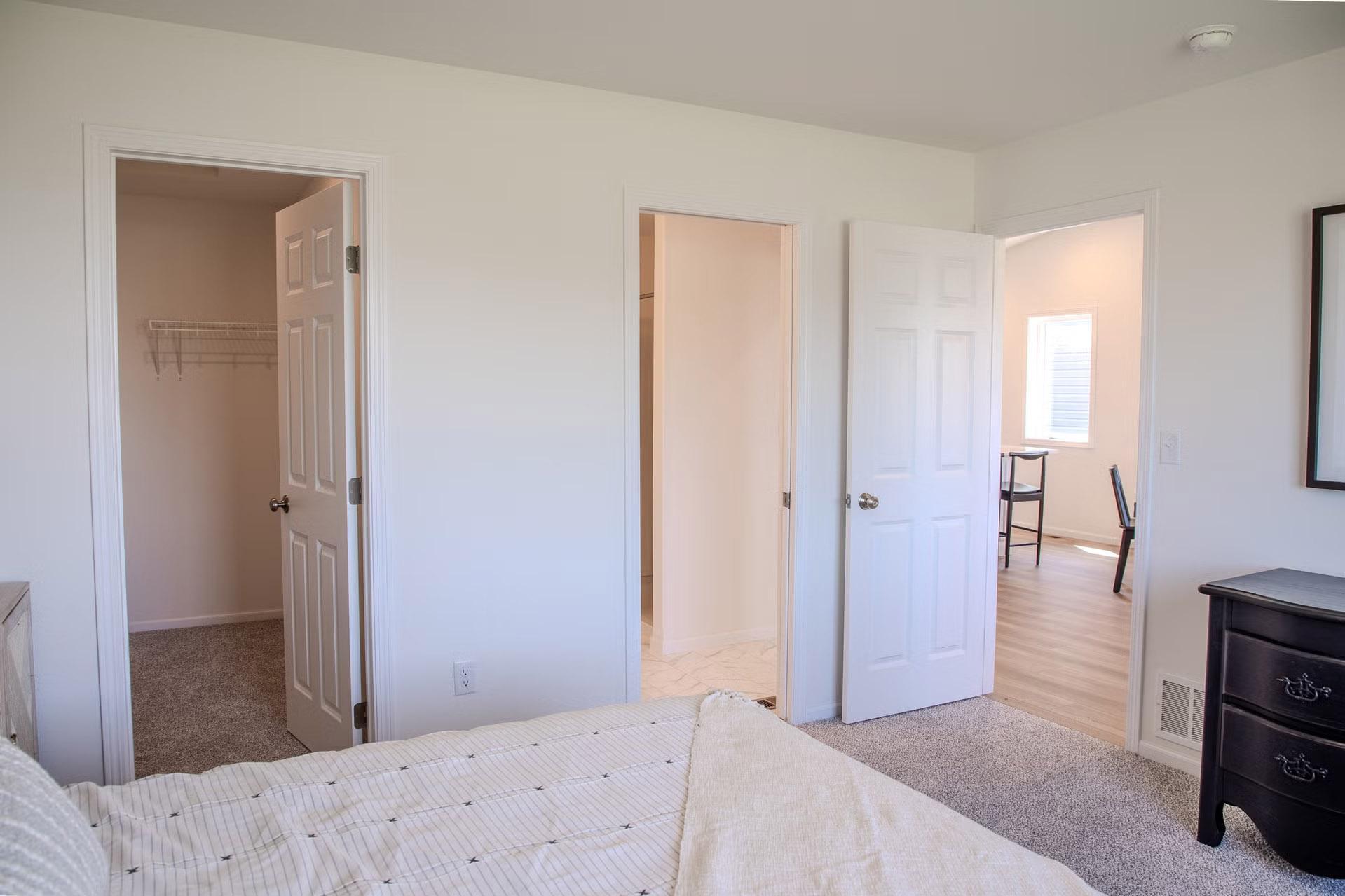 854 1st Avenue Property Photo 13