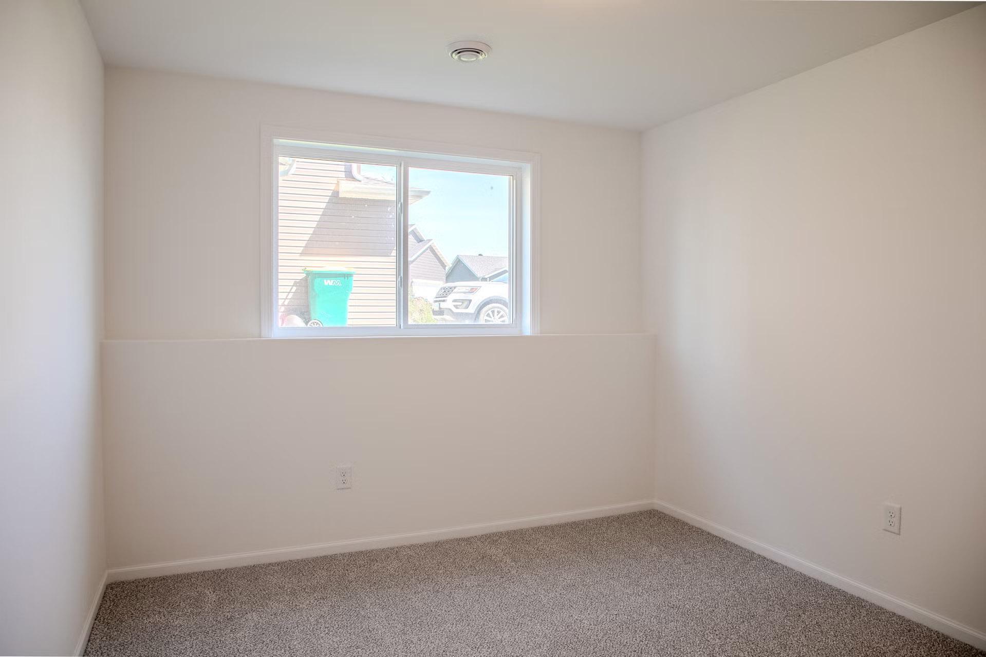 854 1st Avenue Property Photo 19
