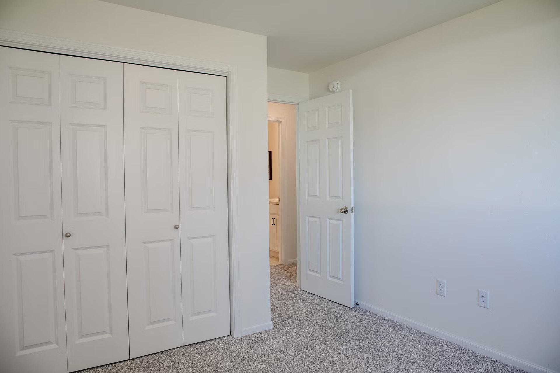 854 1st Avenue Property Photo 20