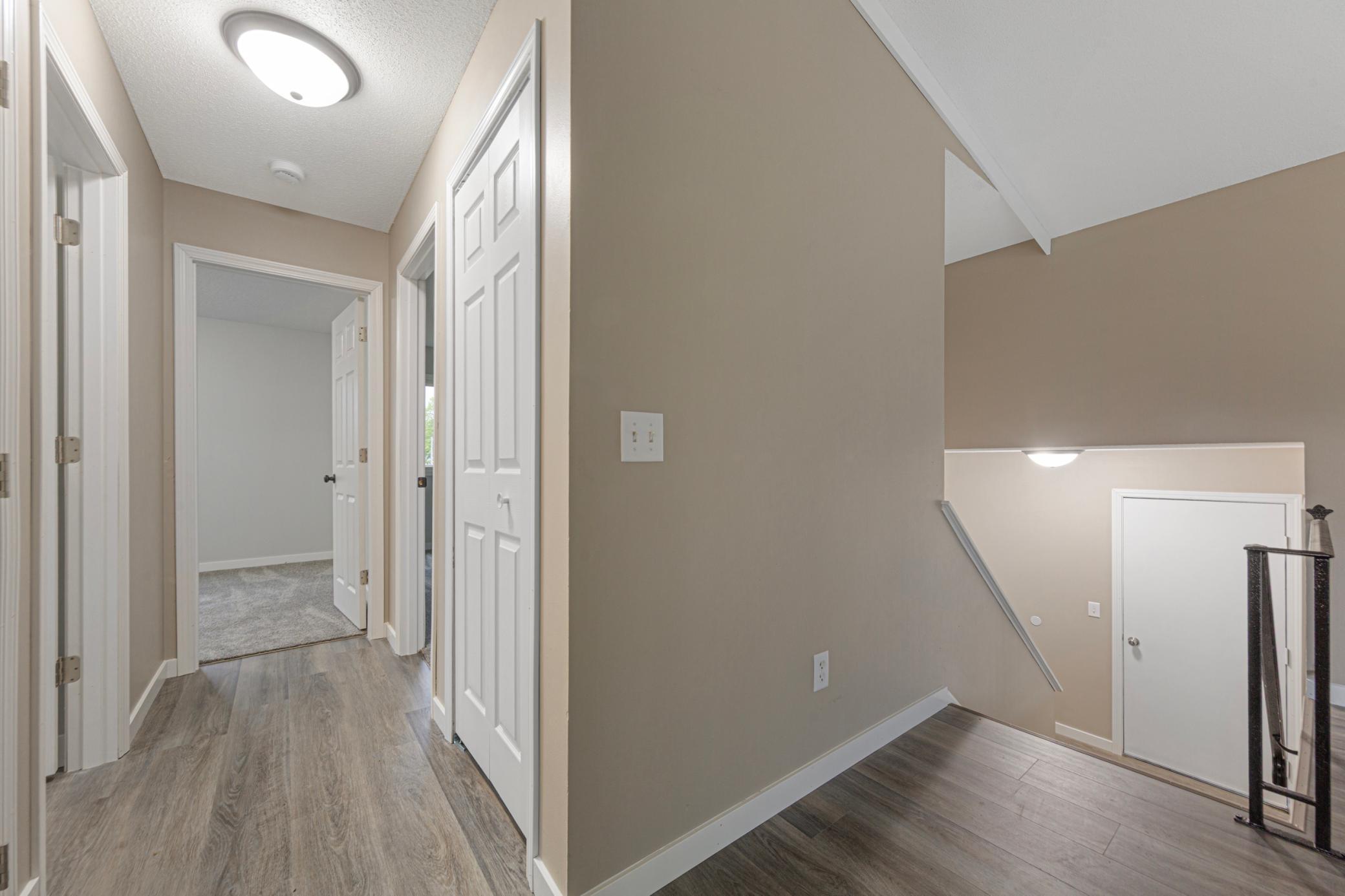 8101 Ewing Avenue N Property Photo 22