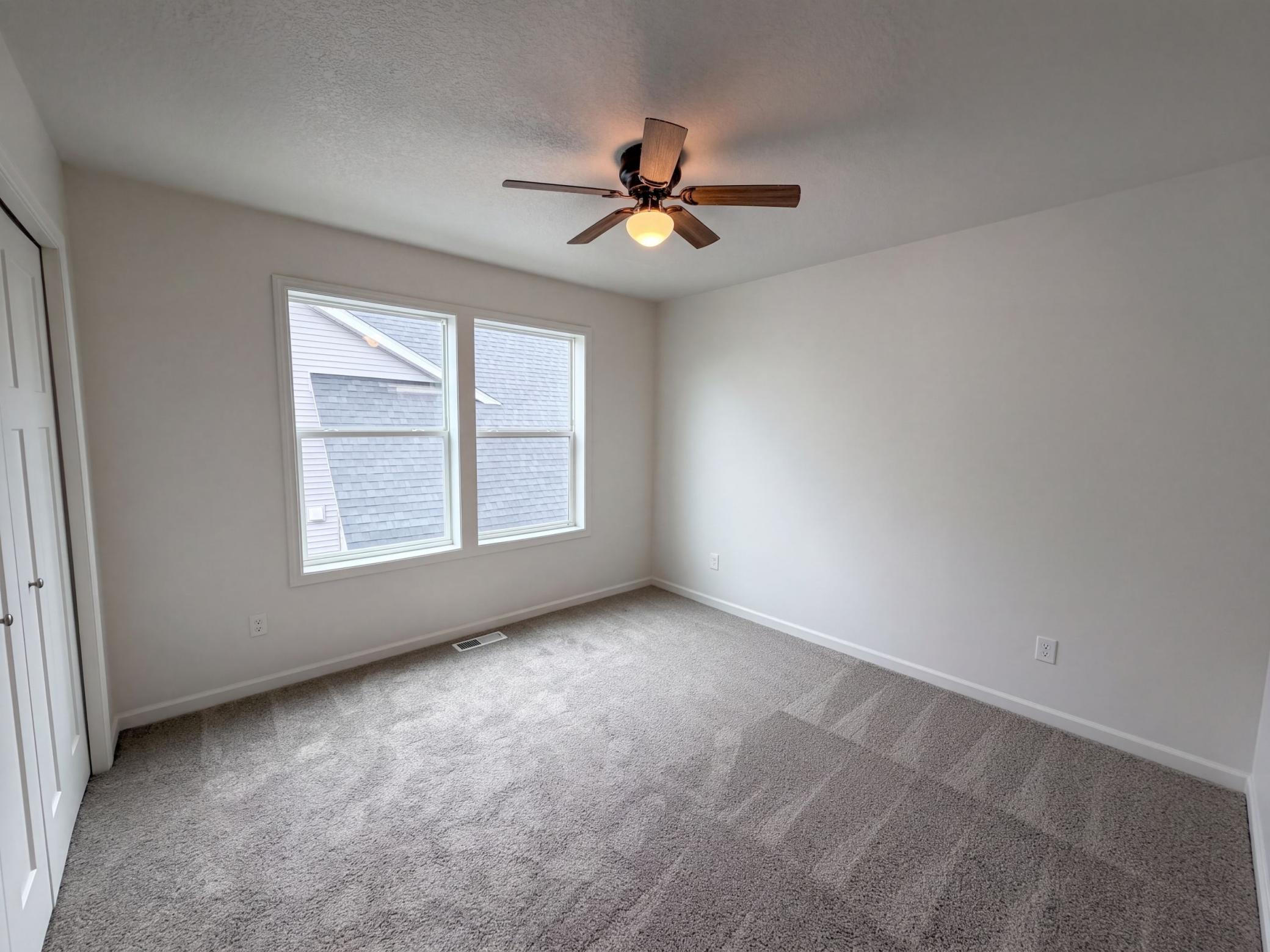 4607 128th Circle Ne Property Photo 22