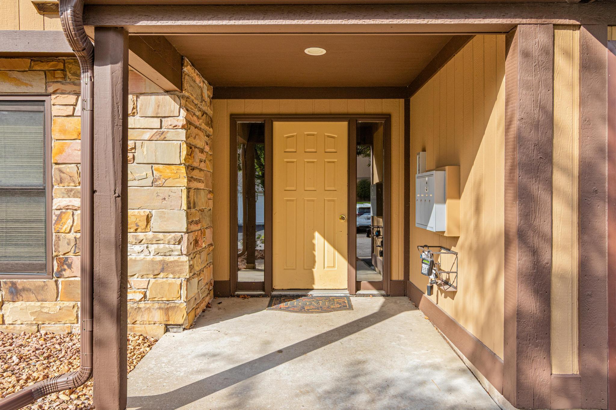 5229 Balmoral Lane Property Photo 2
