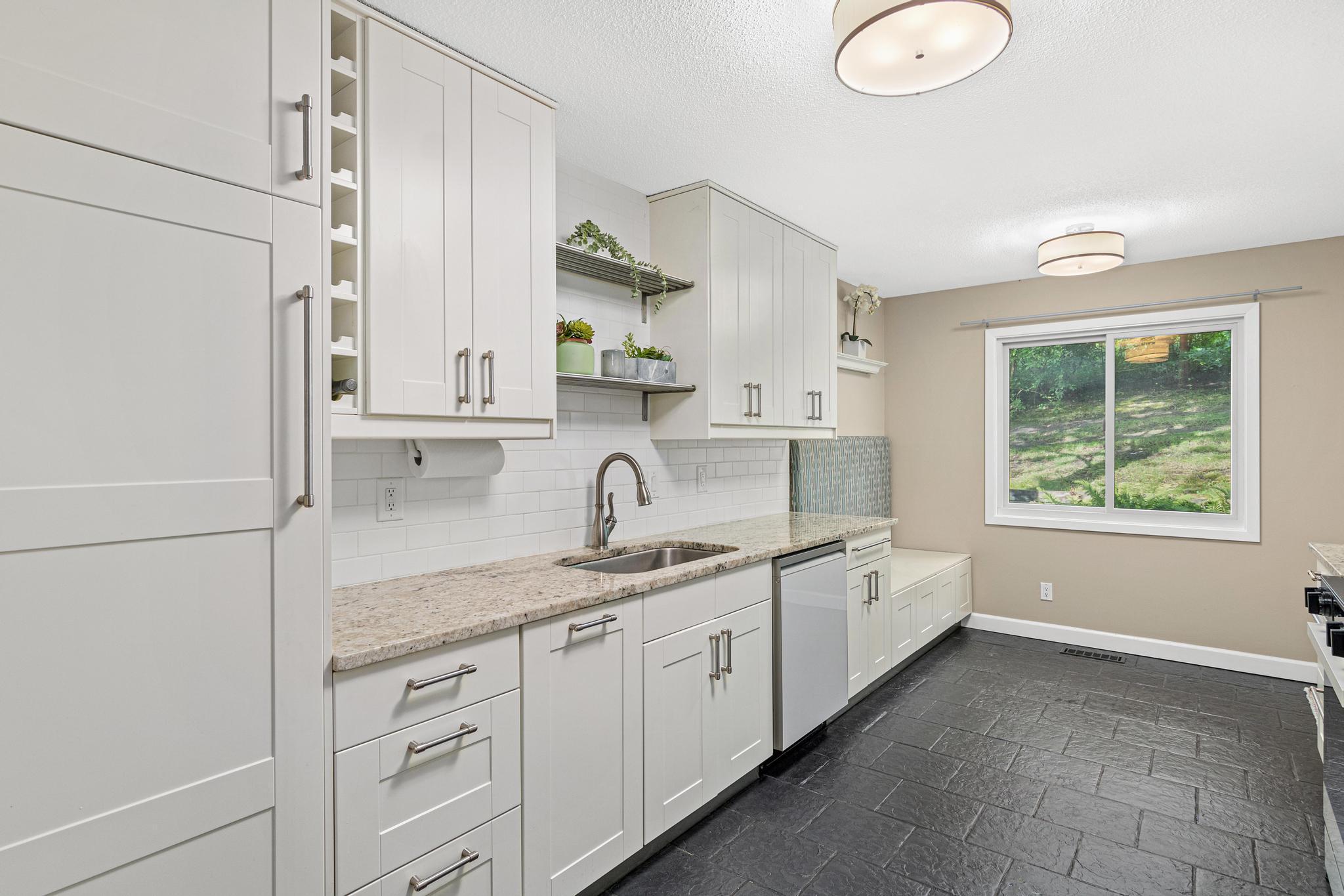 5229 Balmoral Lane Property Photo 18