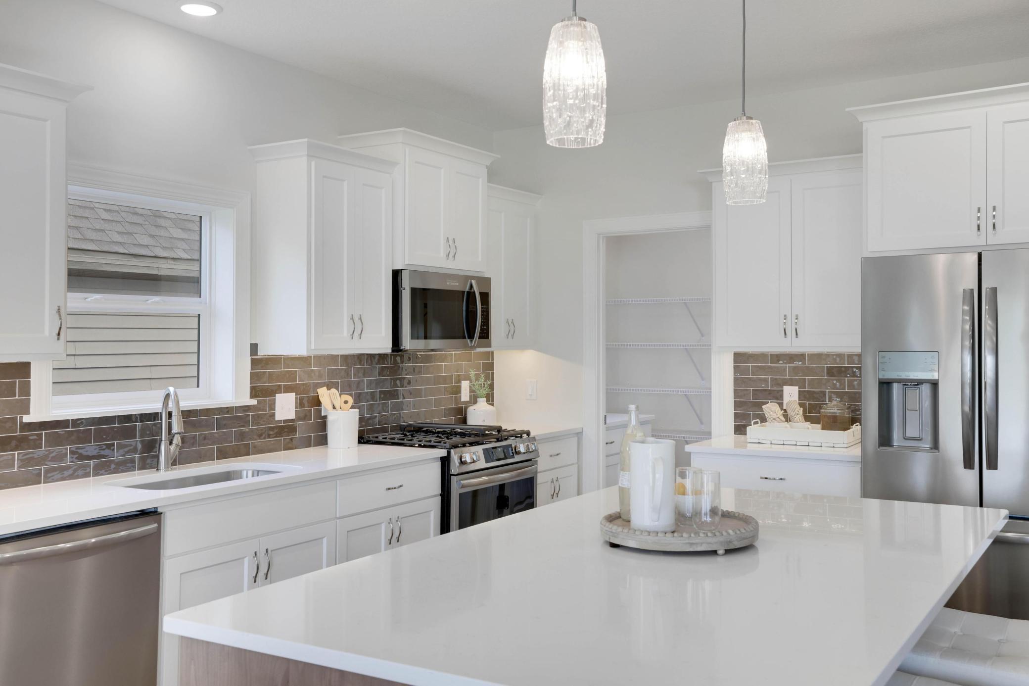 13822 Arrowhead Way Property Photo 10