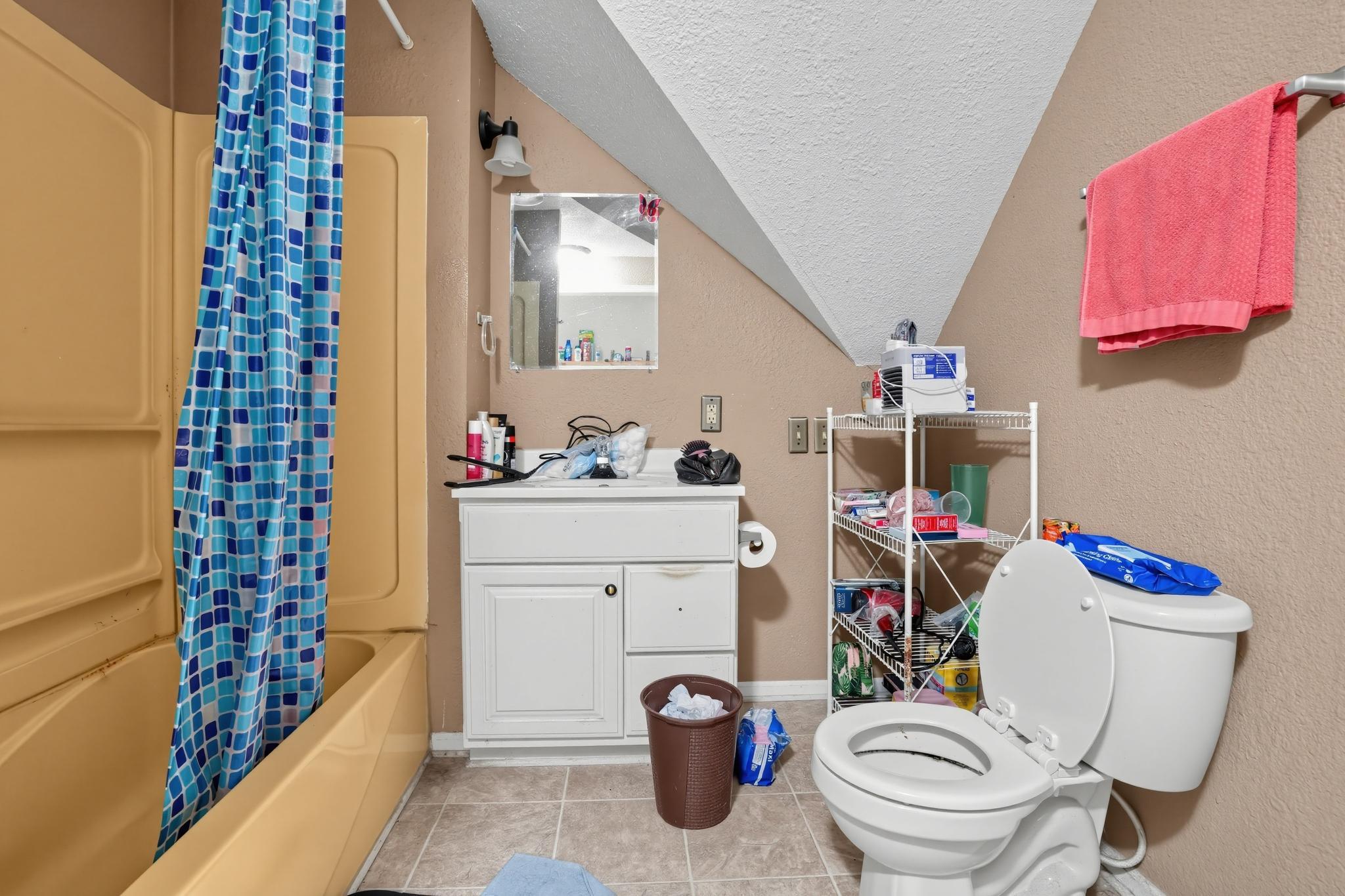 872 Lawson Avenue E Property Photo 13