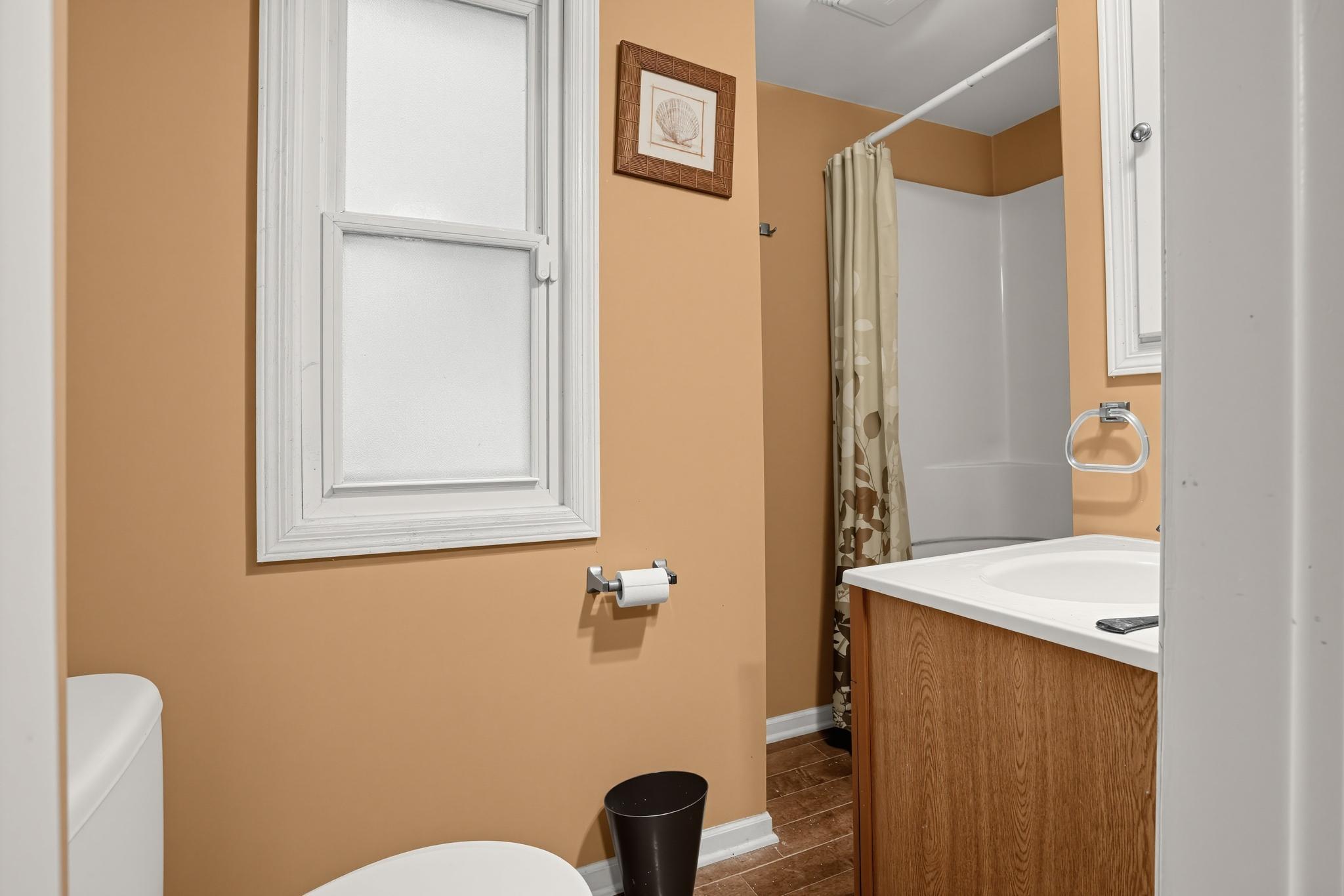 872 Lawson Avenue E Property Photo 14