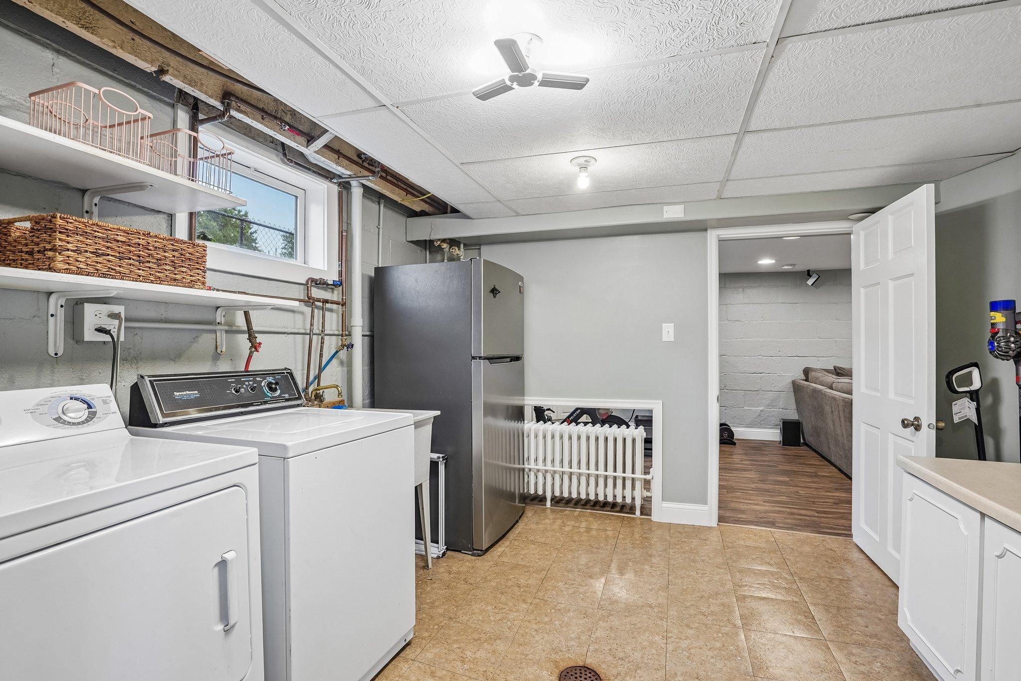 4325 Zane Avenue N Property Photo 23