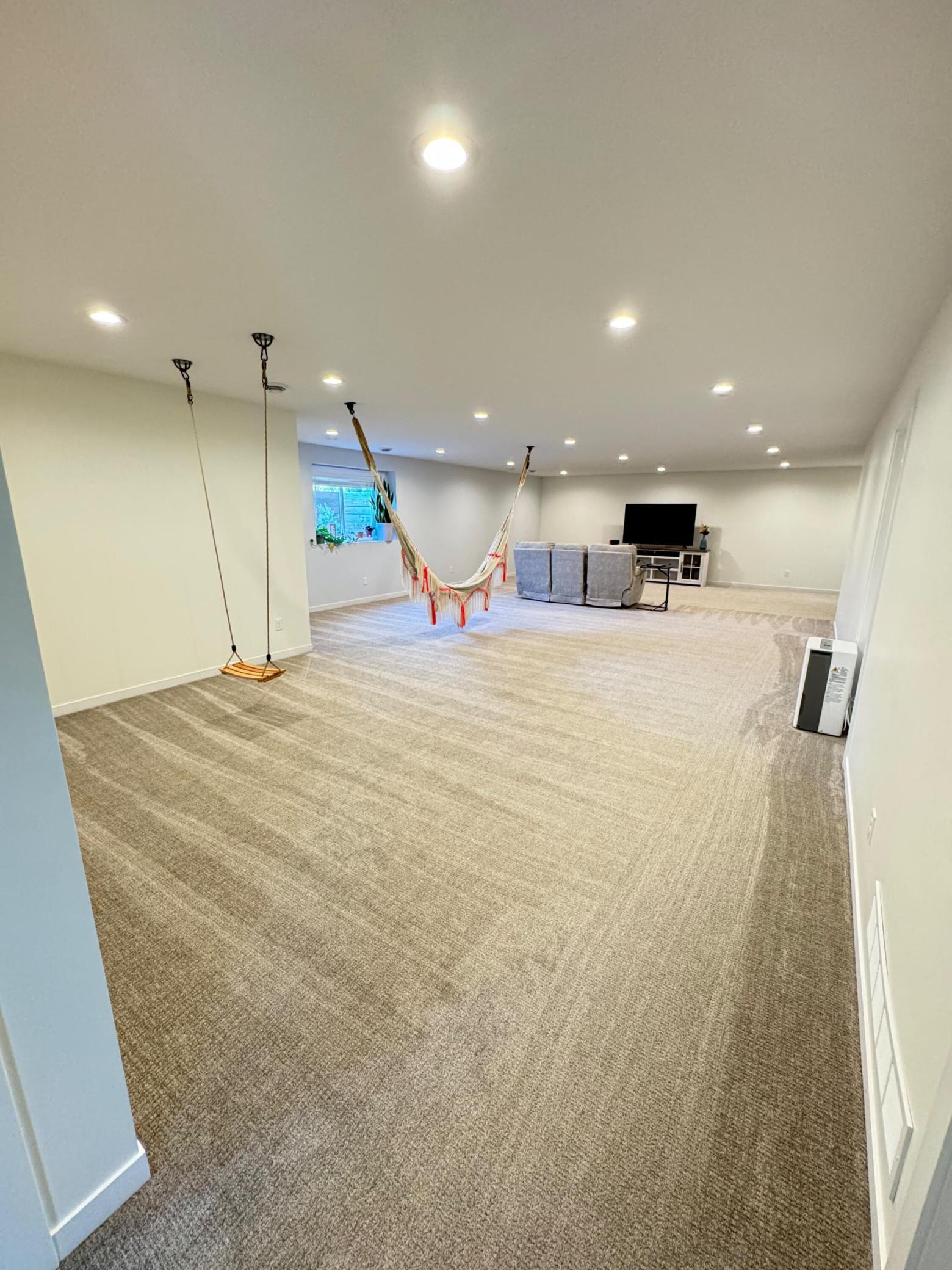 1807 Raymond Drive Property Photo 8