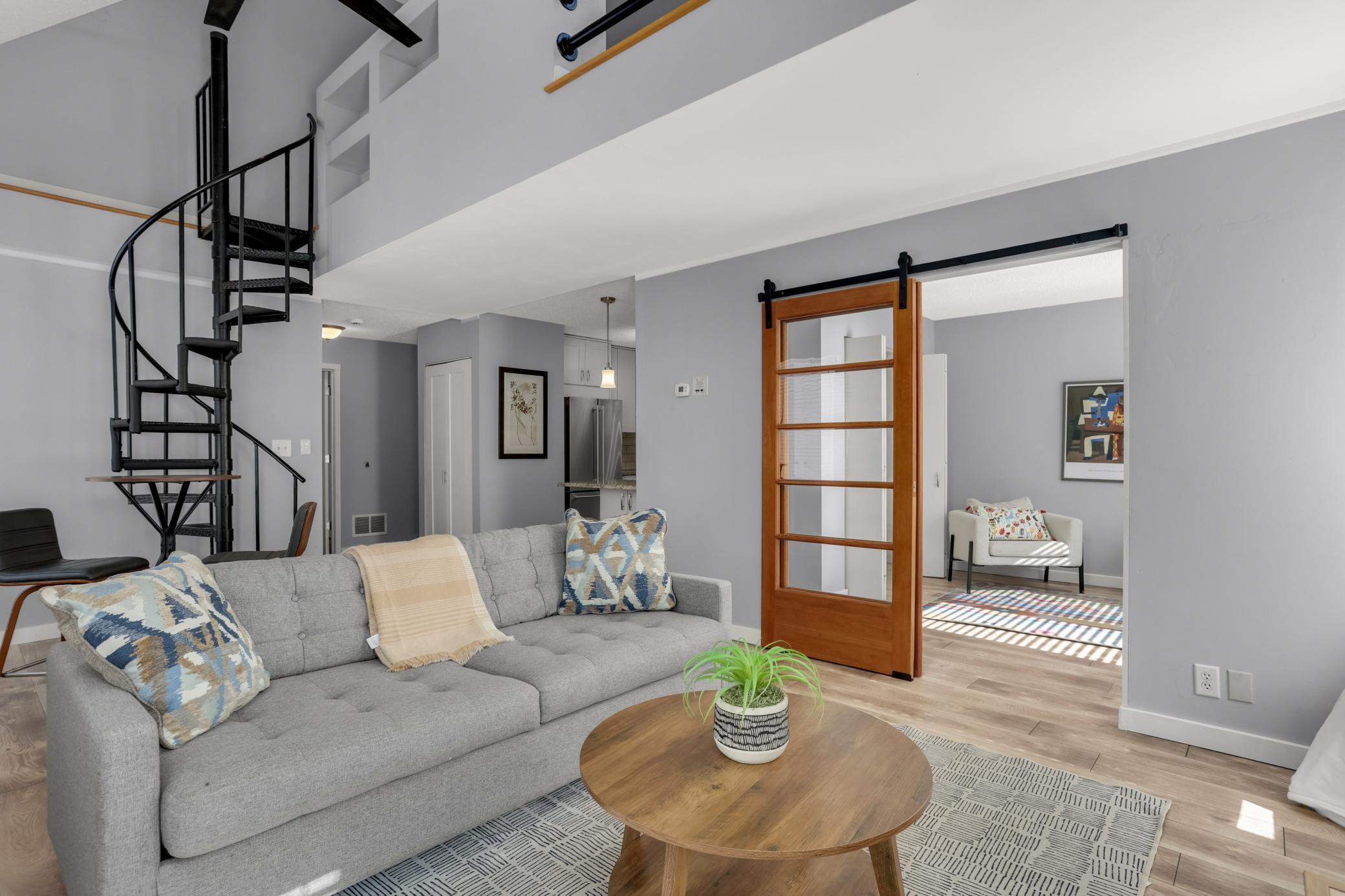3012 Lake Shore Drive B Property Photo 10