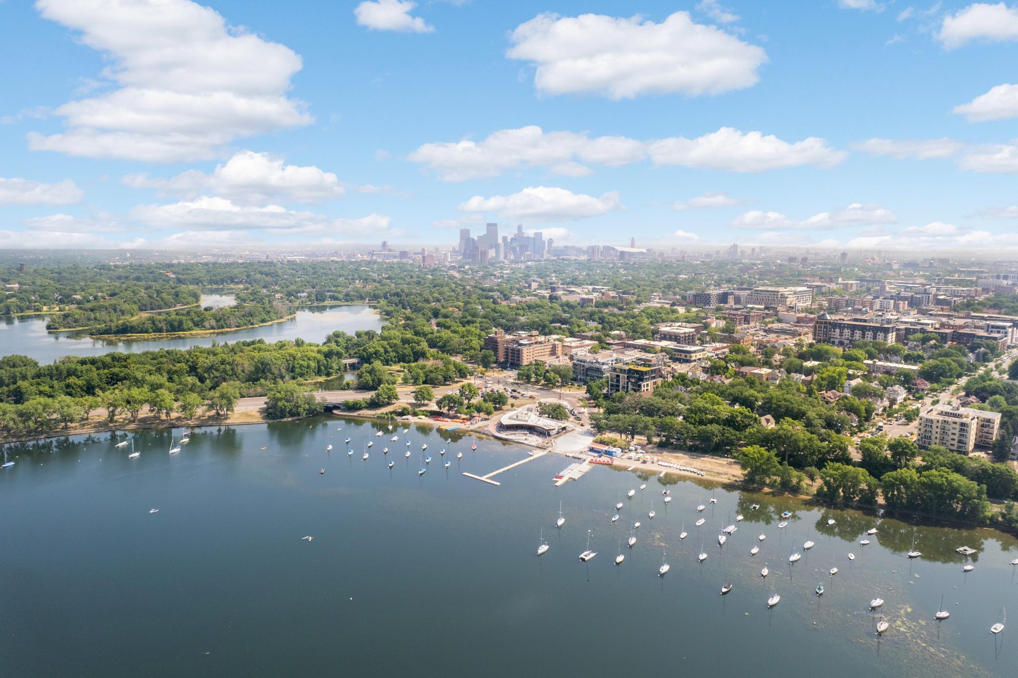 3012 Lake Shore Drive B Property Photo 42