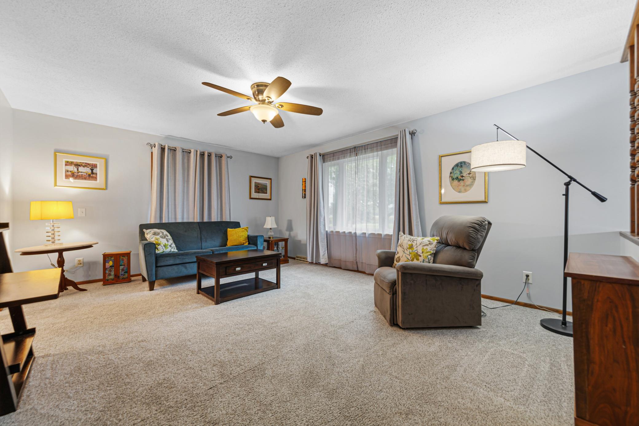 307 8th Avenue Se Property Photo 4