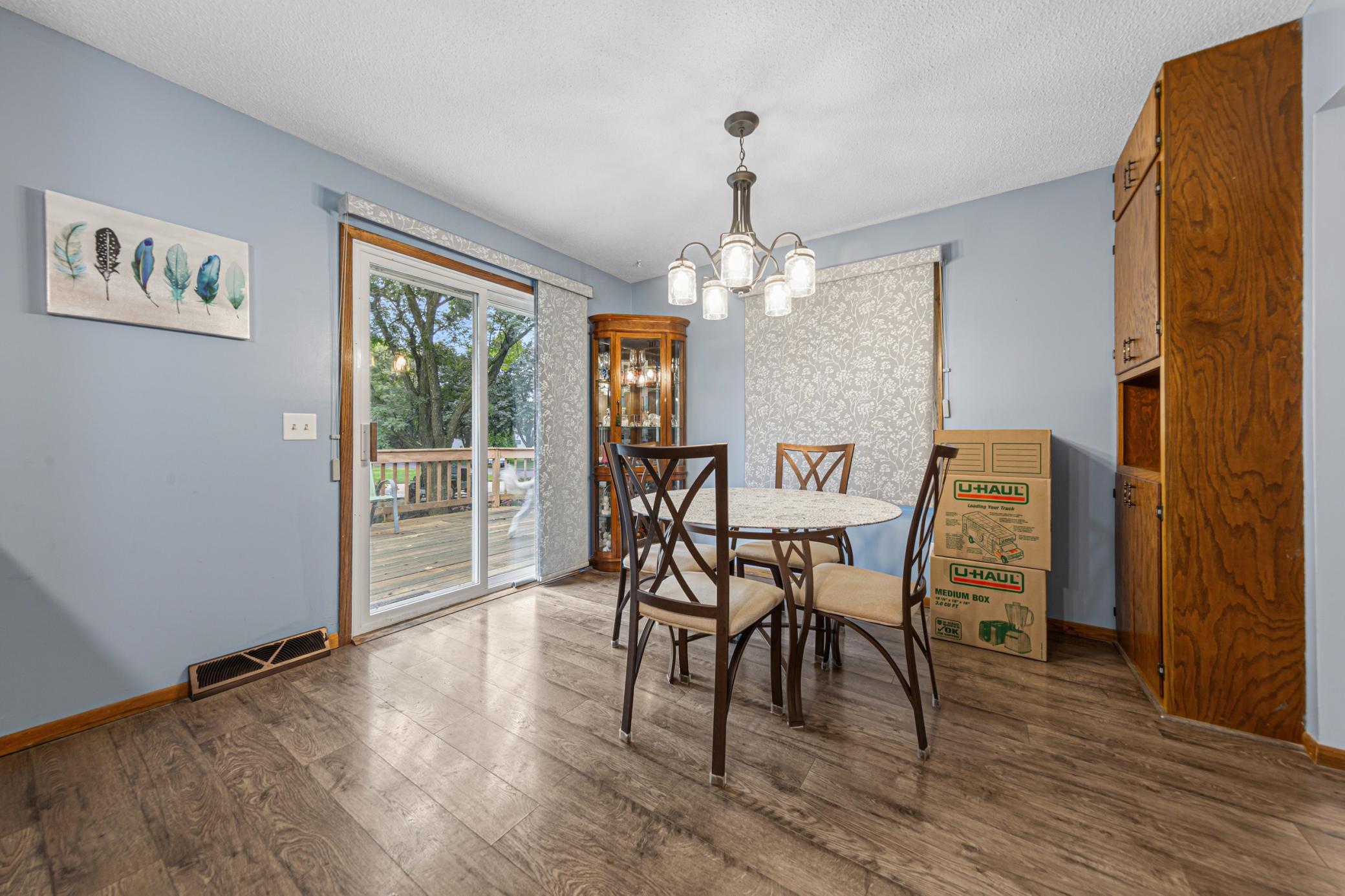 307 8th Avenue Se Property Photo 9