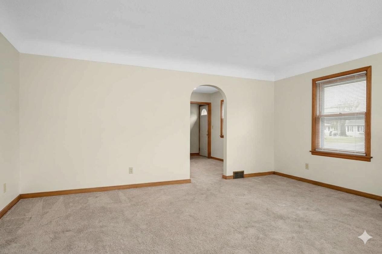 5636 Cedar Avenue S Property Photo 5
