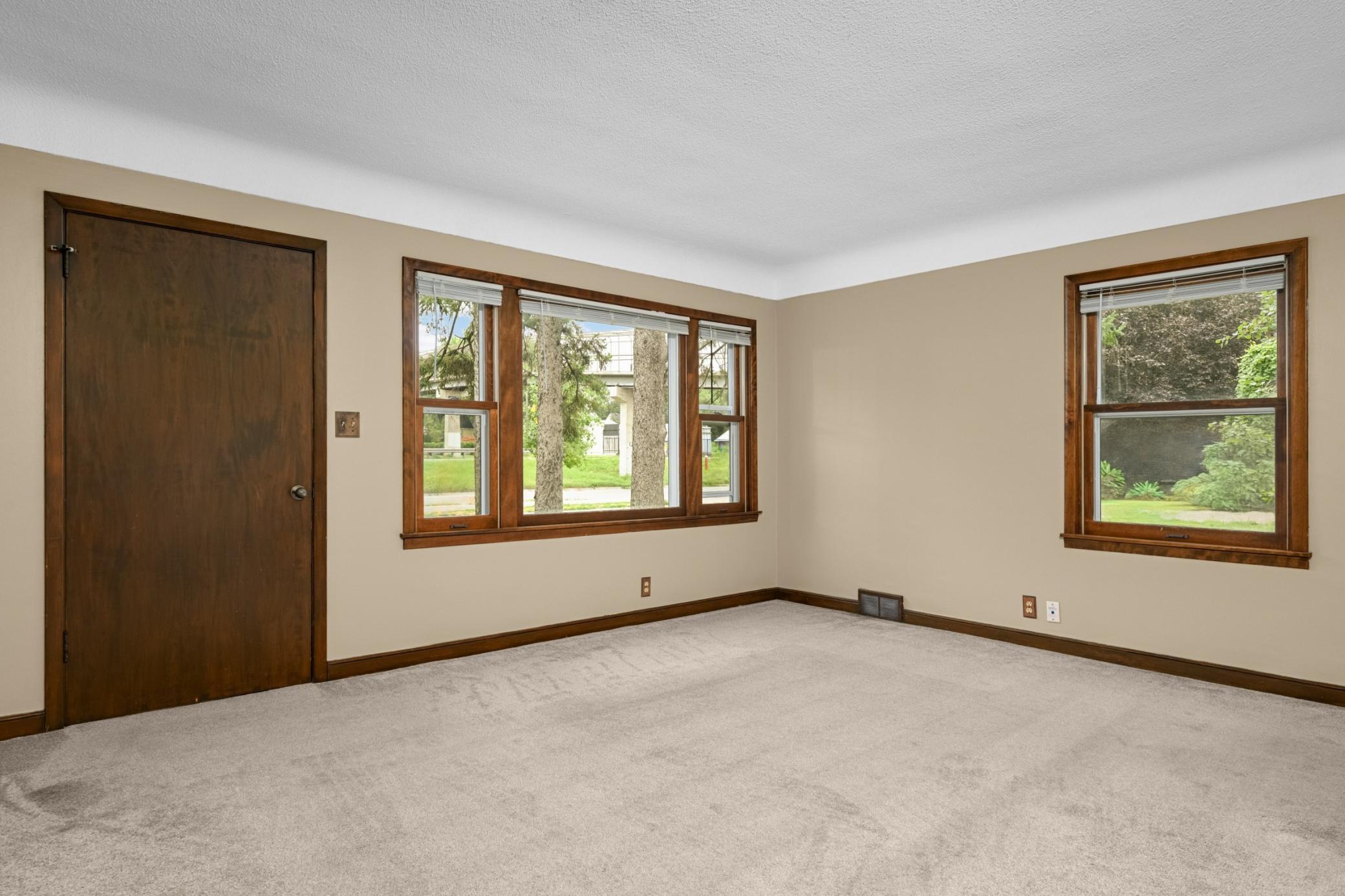 5636 Cedar Avenue S Property Photo 16