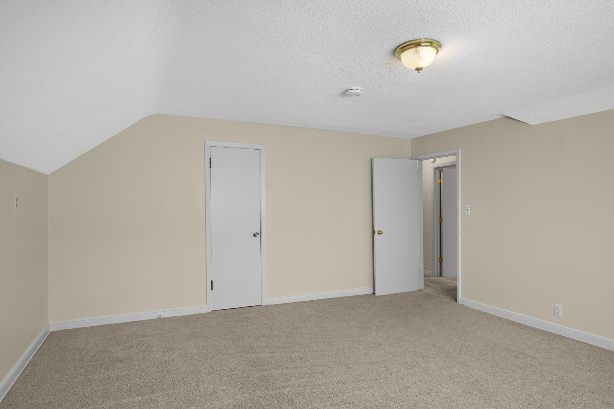 5636 Cedar Avenue S Property Photo 22