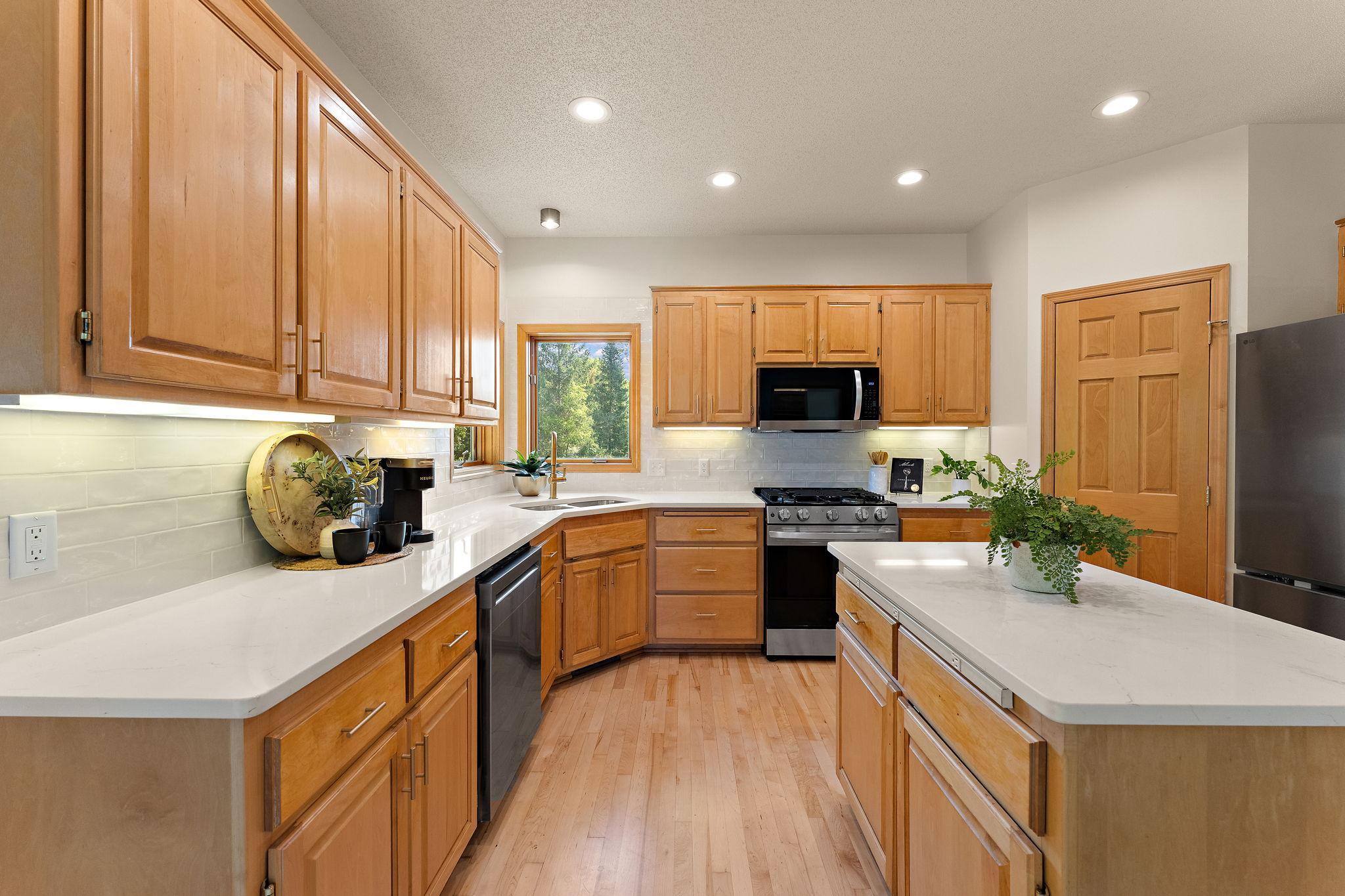 14490 21st Street N Property Photo 2
