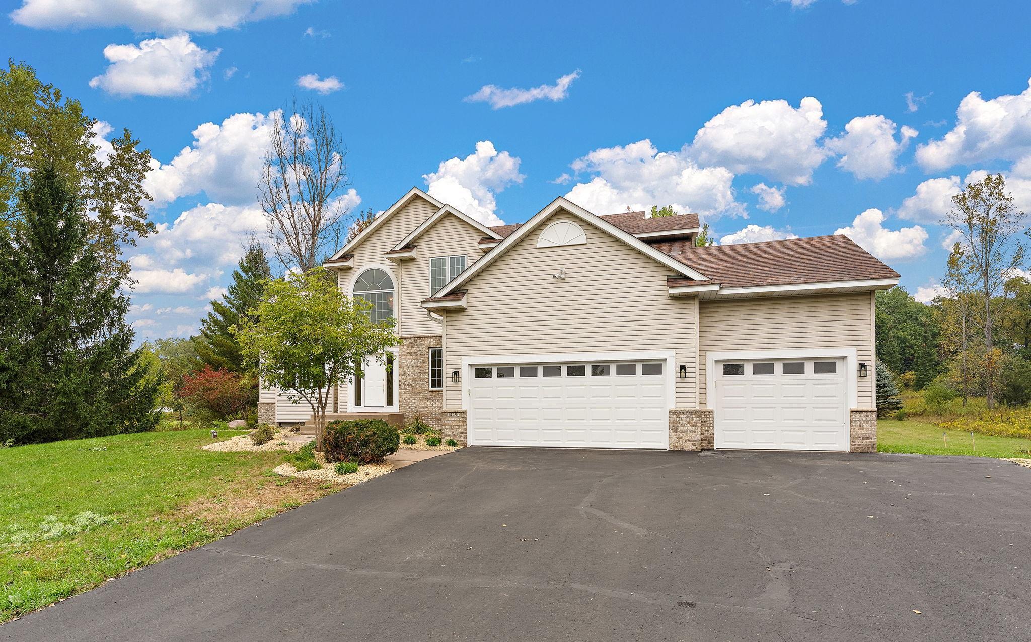 14490 21st Street N Property Photo 3